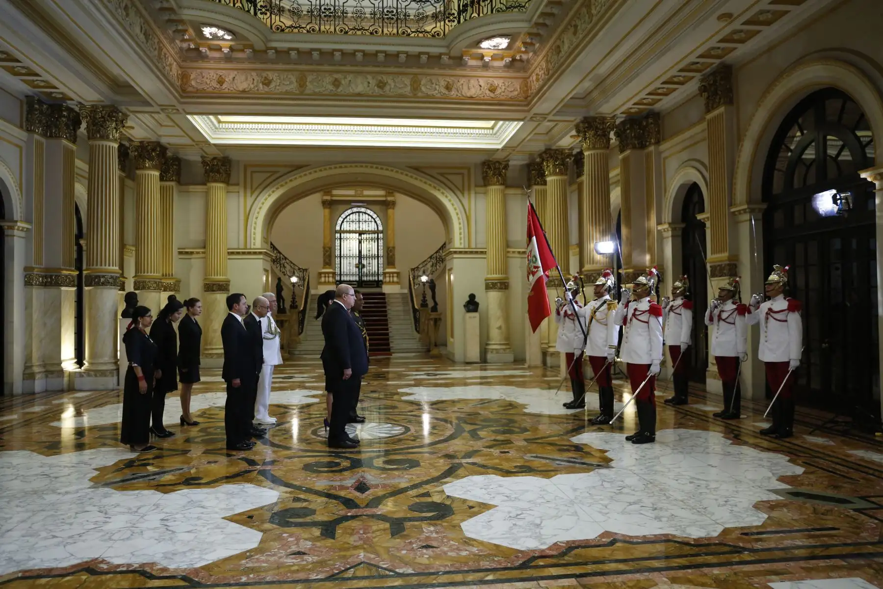 Jefe de Estado recibe cartas credenciales de la embajadora de Ecuador en Perú, Eva García Fabre.
Foto: ANDINA/Prensa Presidencia