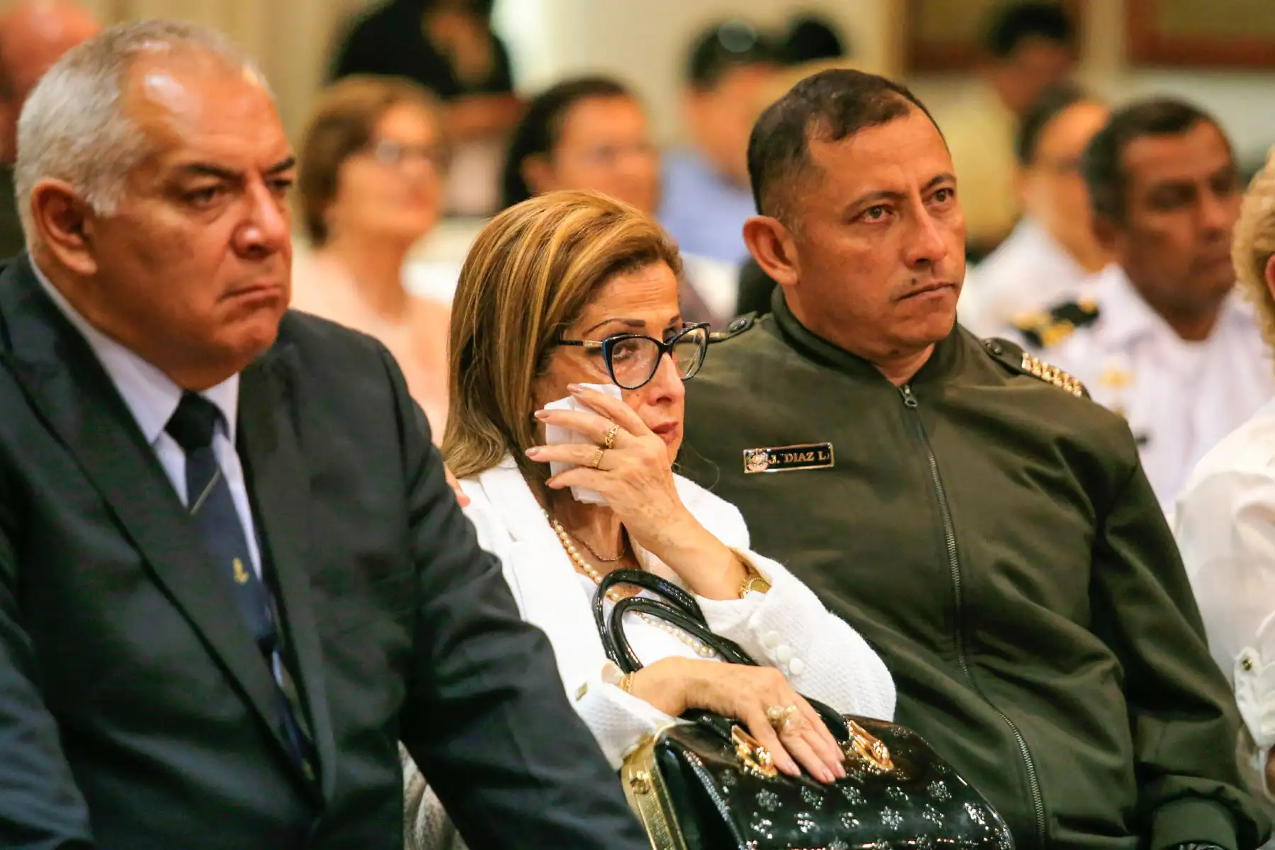 El ministro de Defensa, José Huerta Torres, preside la ceremonia de homenaje a las madres de los héroes de las Fuerzas Armadas, como son los comandos Chavín de Huántar y los combatientes del Alto Cenepa de 1995. Foto: ANDINA/ Nathalie Sayago