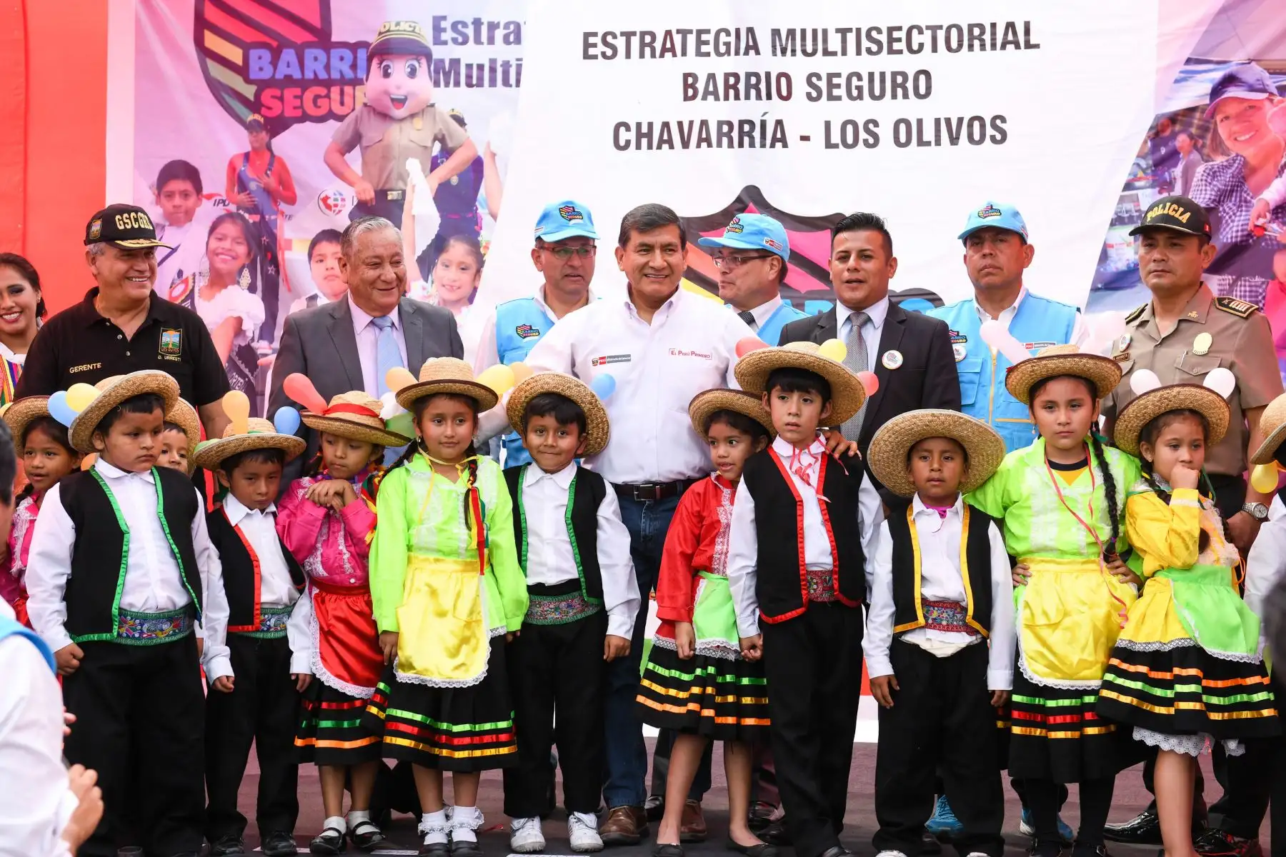 Ministro del Interior, Carlos Morán anunció el lanzamiento de la Estrategia Multisectorial Barrio Seguro en Los Olivos, detalló que la zona norte de la capital es parte de un plan policial de operaciones que se viene desarrollando y que contempla intervenciones policiales focalizadas.Foto: ANDINA/Mininter