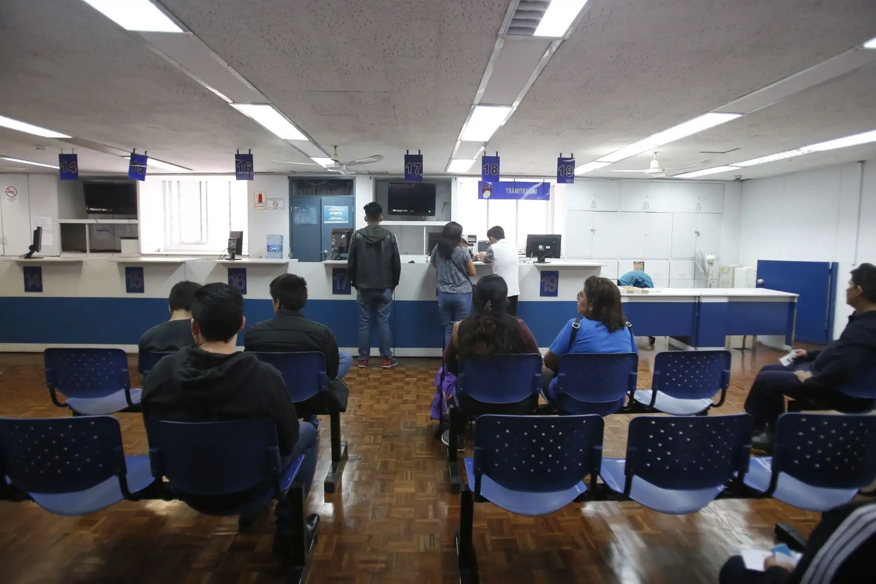 Oficina Principal de la Reniec en Jr. Cusco presta servicio a la comunidad. Foto: ANDINA/Nathalie Sayago