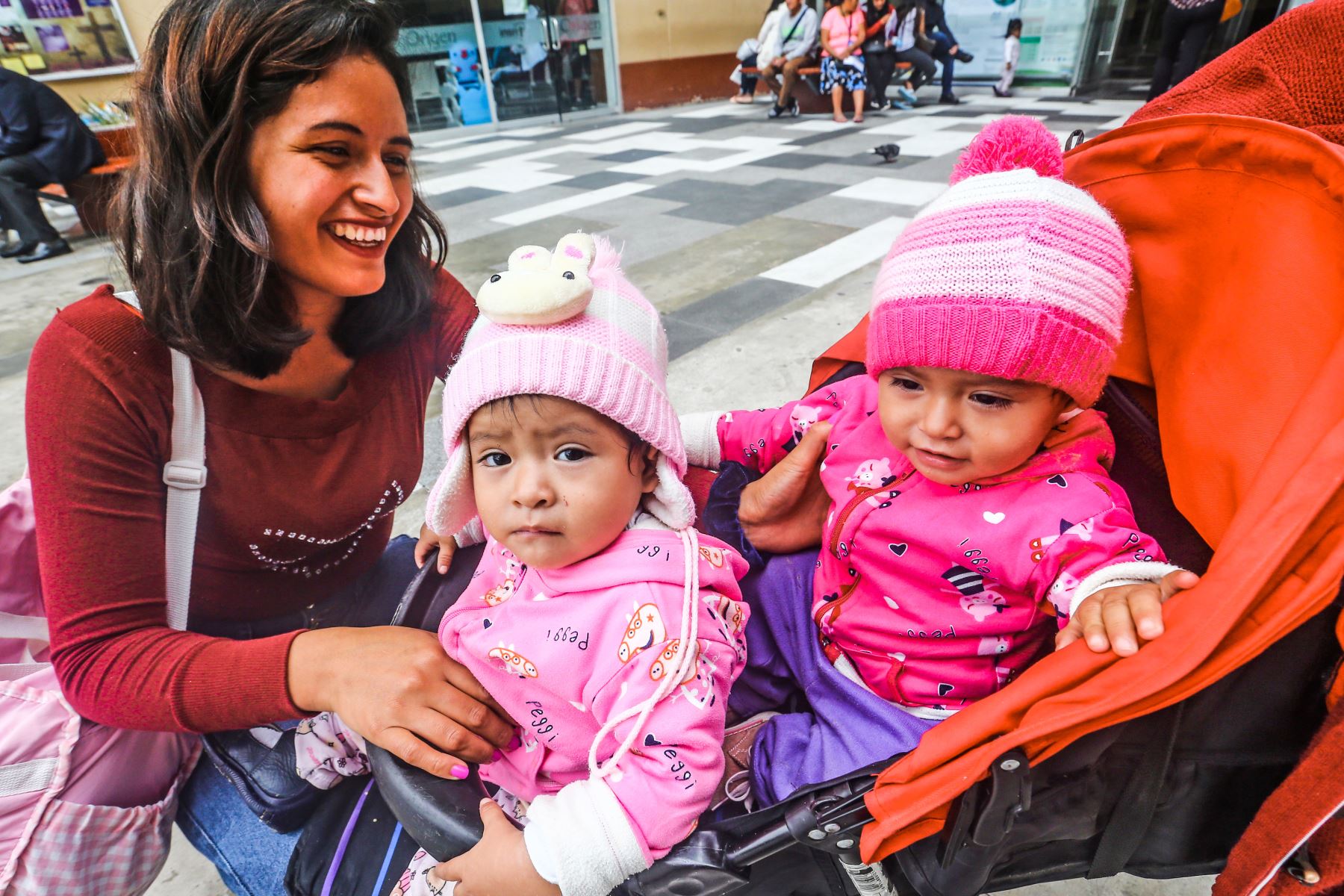 Presidencia rinde homenaje a peruanas por el Día de la Madre