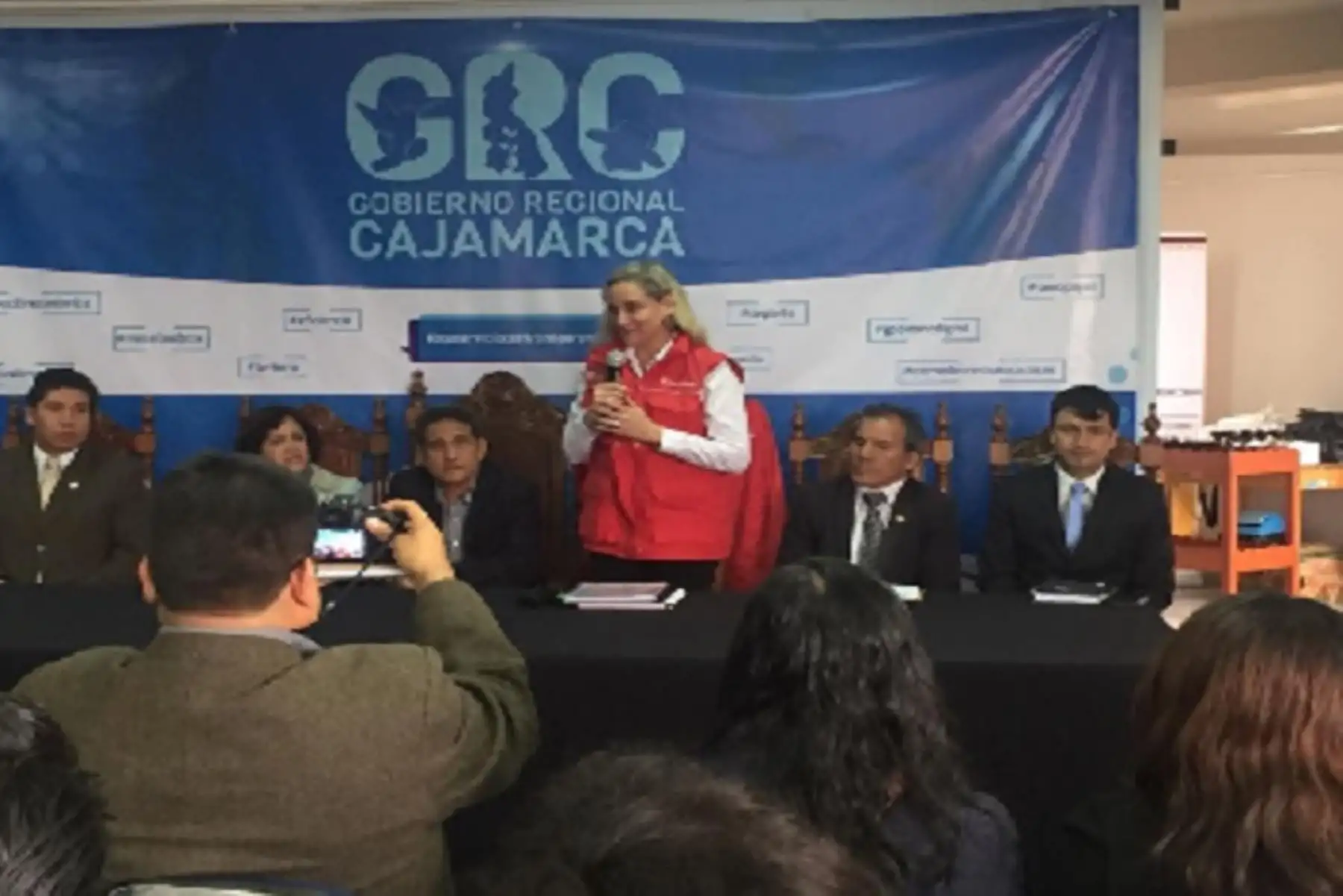 El Ministerio de Trabajo continuará recorriendo el país en la lucha contra la informalidad, a fin de reducirla y lograr que más peruanos puedan acceder a un trabajo digno y con respeto a sus derechos laborales, sostuvo desde Cajamarca, la viceministra de Trabajo, Ana María Risi.