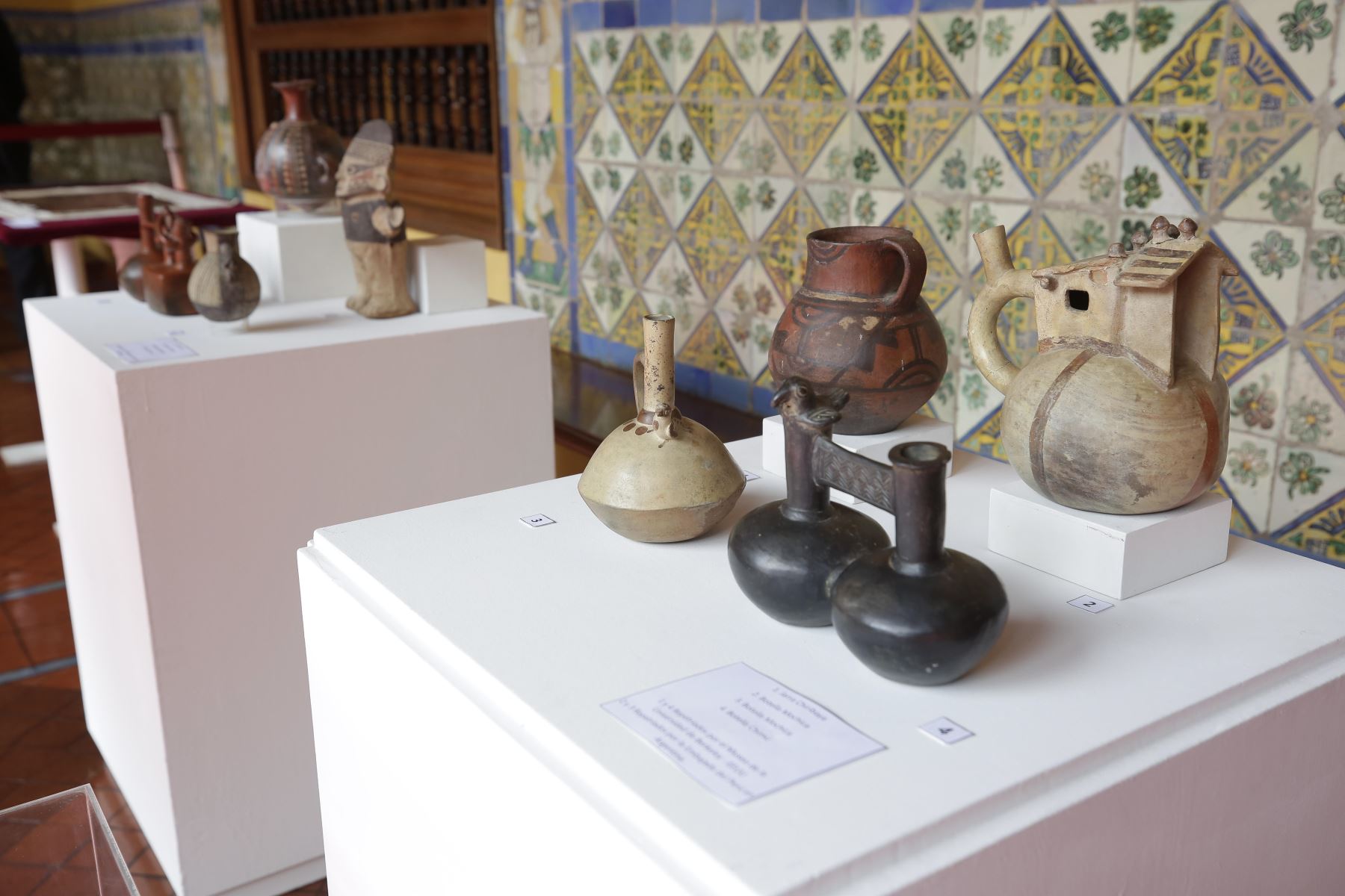 Perú recuperó un lote de piezas culturales que se encontraban en el exterior. Foto: Andina/difusión
