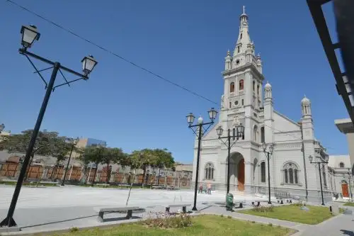 El nuevo Santuario del Señor de Luren será inaugurado el próximo 14 de junio, anunciaron la Municipalidad Provincial de Ica y la Parroquia Santiago de Luren. Fotos: Genry Bautista.