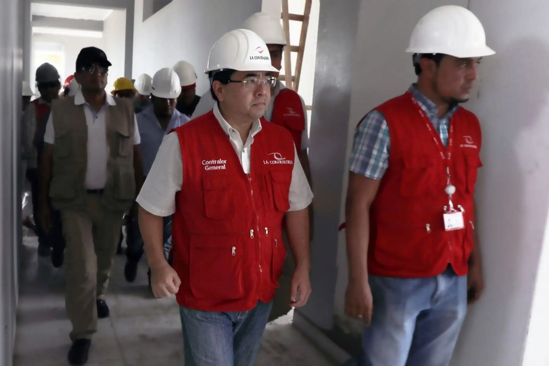 El Contralor General Nelson Shack realizará, desde hoy al 17 de mayo, una jornada de supervisión a obras públicas y al desempeño del control gubernamental que se viene ejecutando en las provincias de Coronel Portillo, Padre Abad y Atalaya, en la región Ucayali.