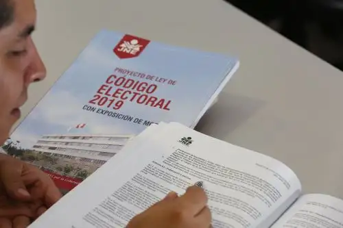JNE pide incluir procesos penales en hoja de vida de candidatos. Foto: Difusión,