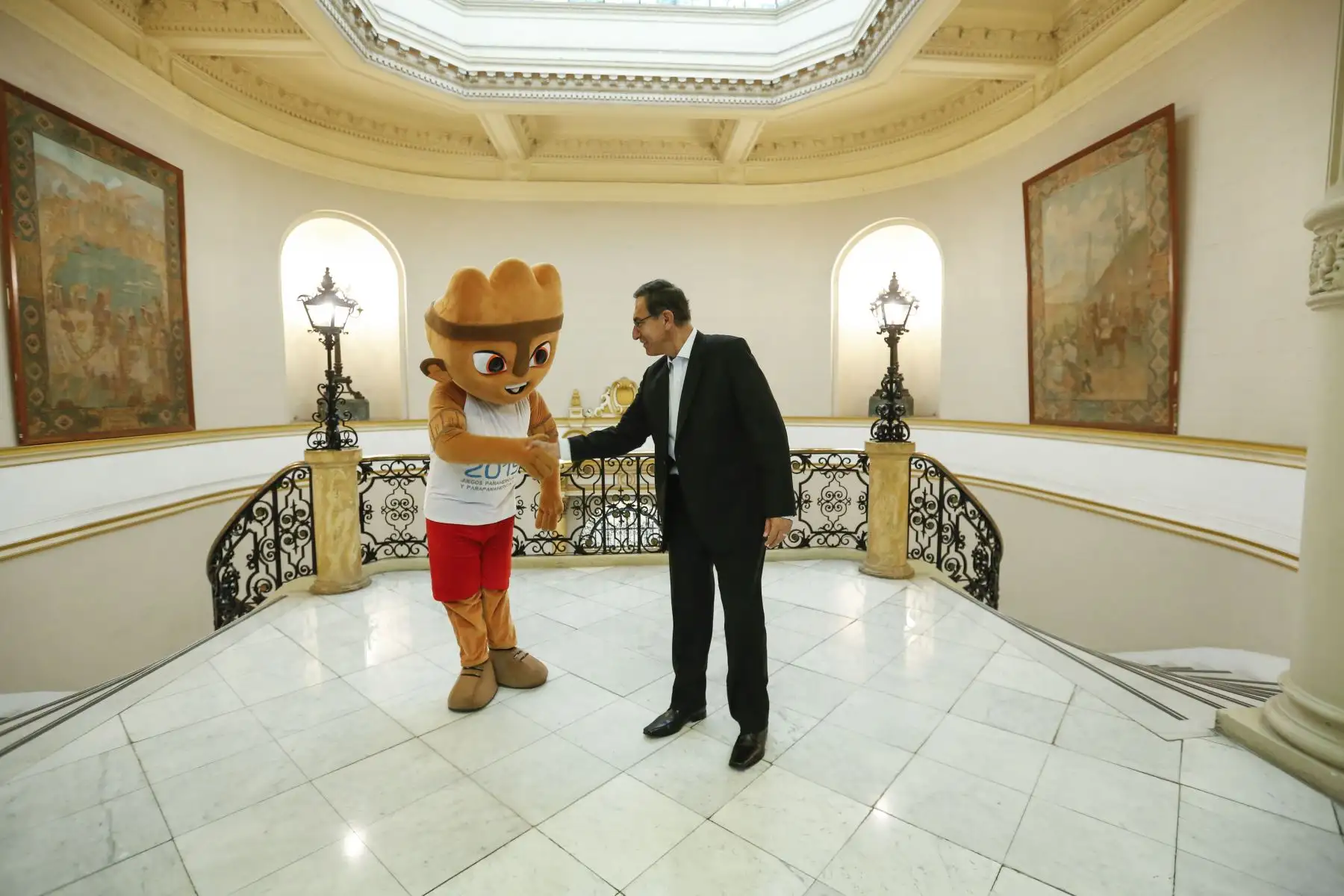 Presidente Vizcarra recibe en Palacio de Gobierno a Milco, en la  recta final rumbo a los Juegos Panamericanos. 
Foto: ANDINA/Prensa Presidencia