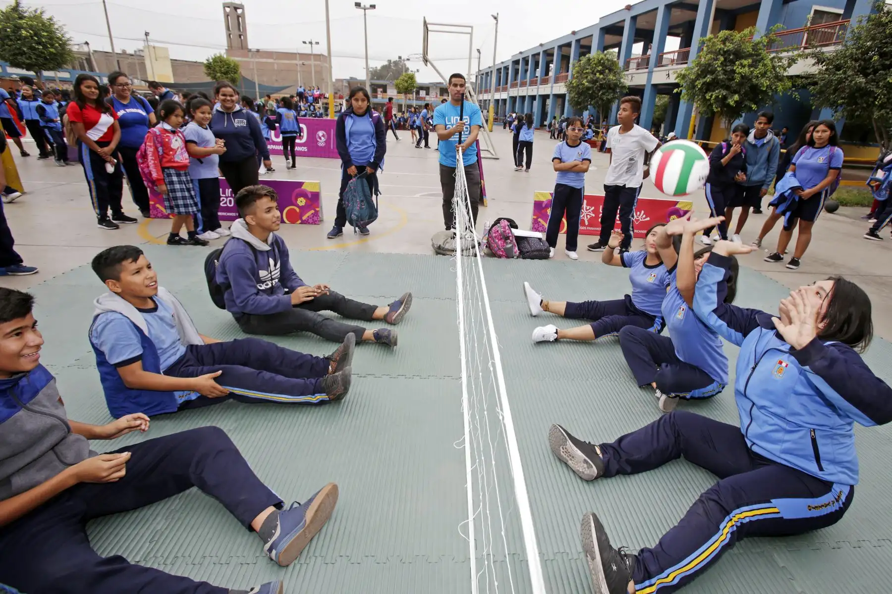 Lima 2019 celebra A 100 días de los Juegos Parapanamericanos en colegio de La Victoria.
Foto: ANDINA/Lima 2019