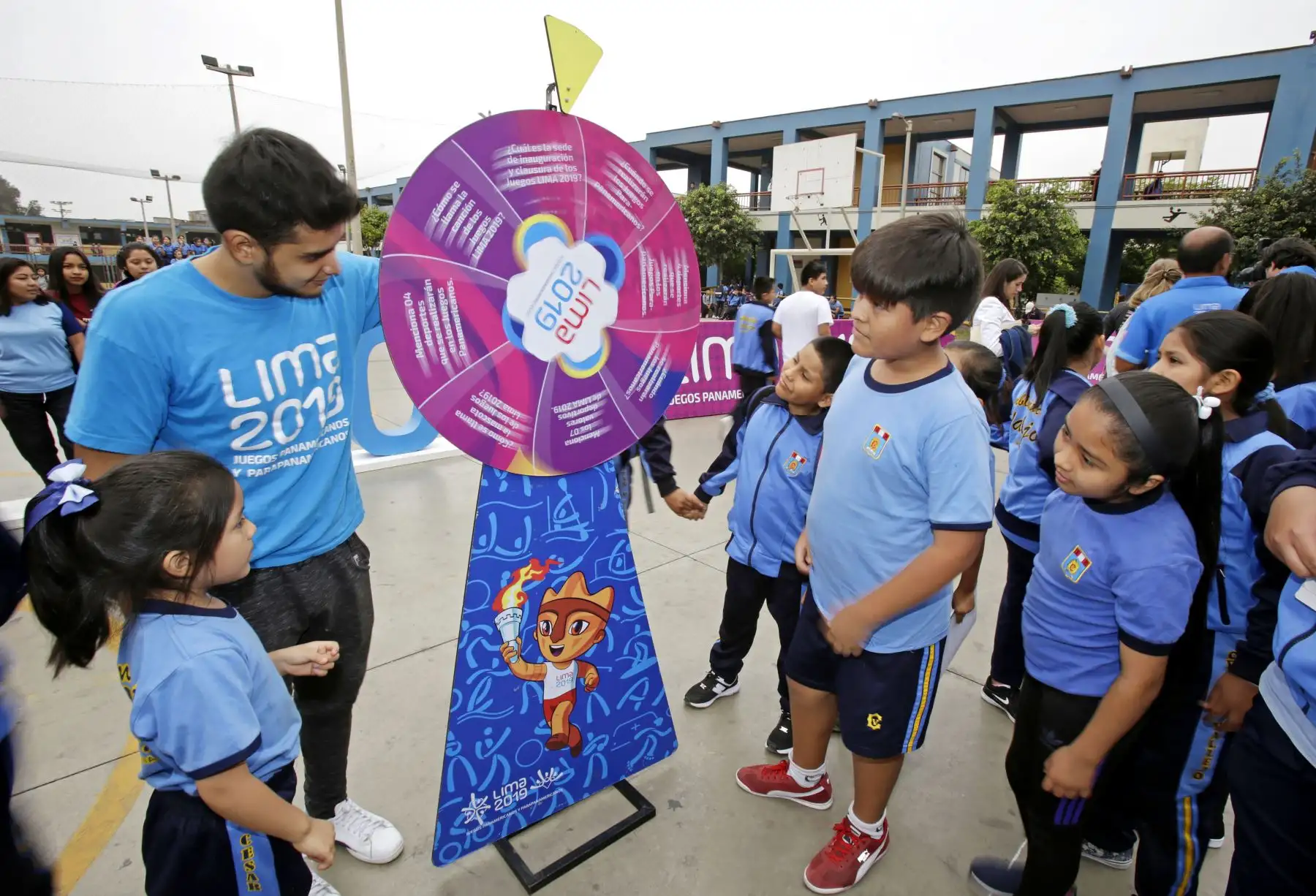 Lima 2019 celebra A 100 días de los Juegos Parapanamericanos en colegio de La Victoria.
Foto: ANDINA/Lima 2019