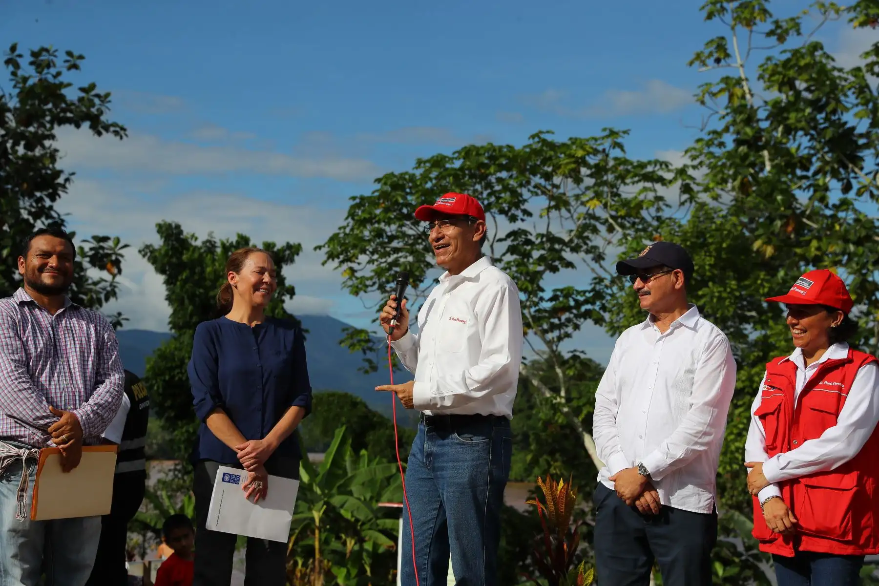 Presidente Martín Vizcarra visita Cooperativa Agraria Allima Cacao, en el distrito de Chazuta, región San Martín.Foto: ANDINA/Prensa Presidencia