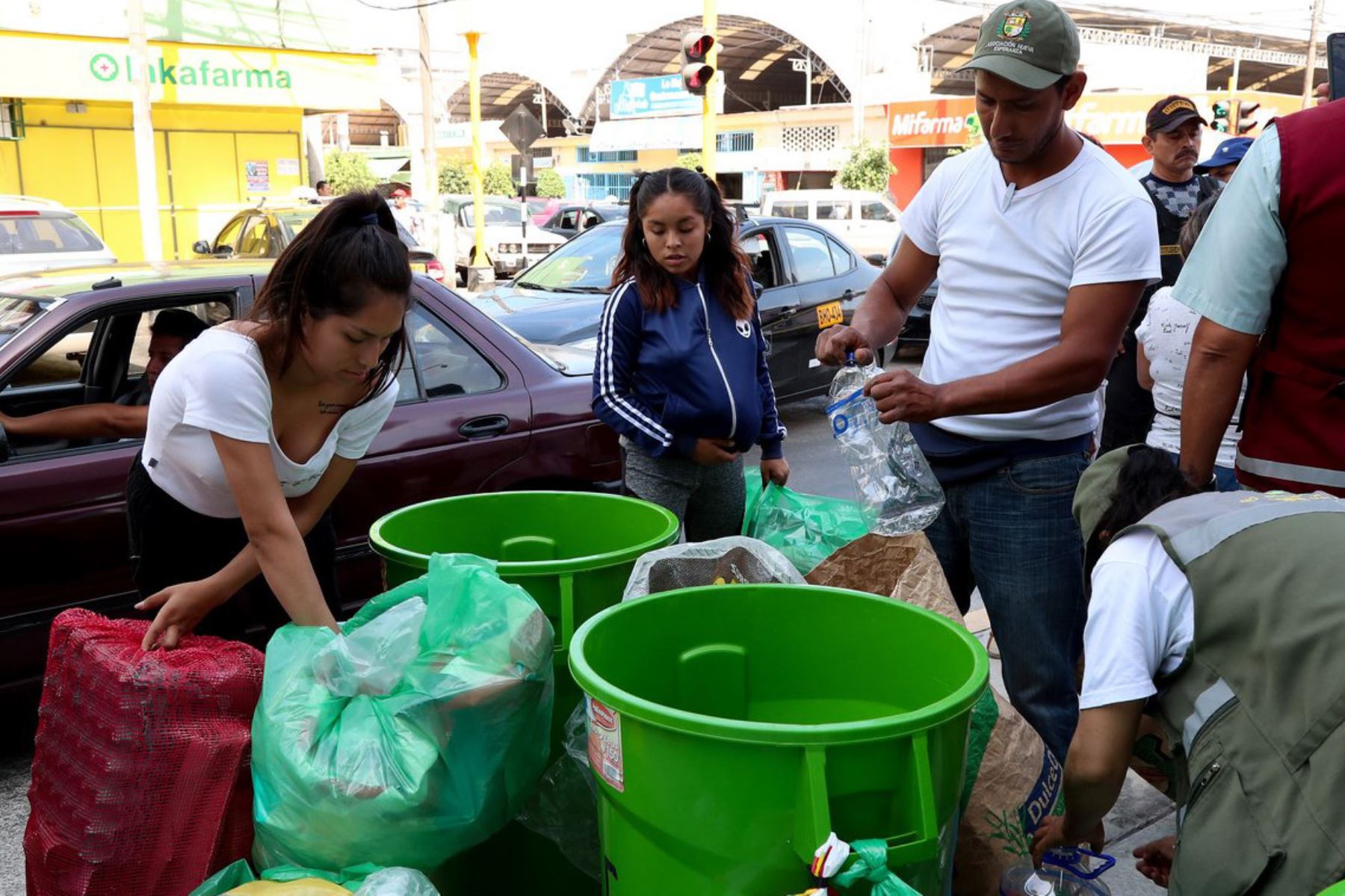 Día Mundial del Reciclaje: 500,000 familias pueden beneficiarse con reciclaje desde casa