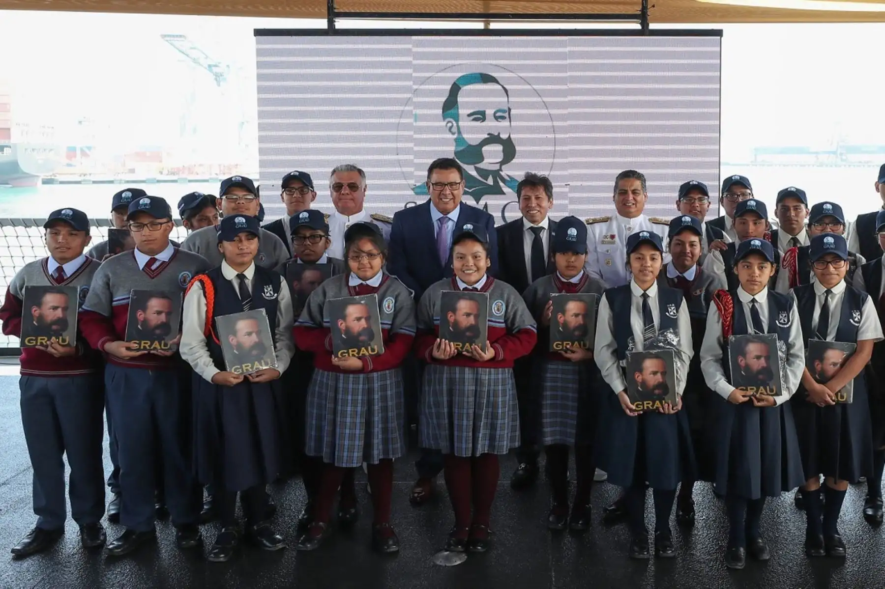 Ministro de Defensa, José Huerta, participó en la cruzada "Somos Grau, seámoslo siempre".