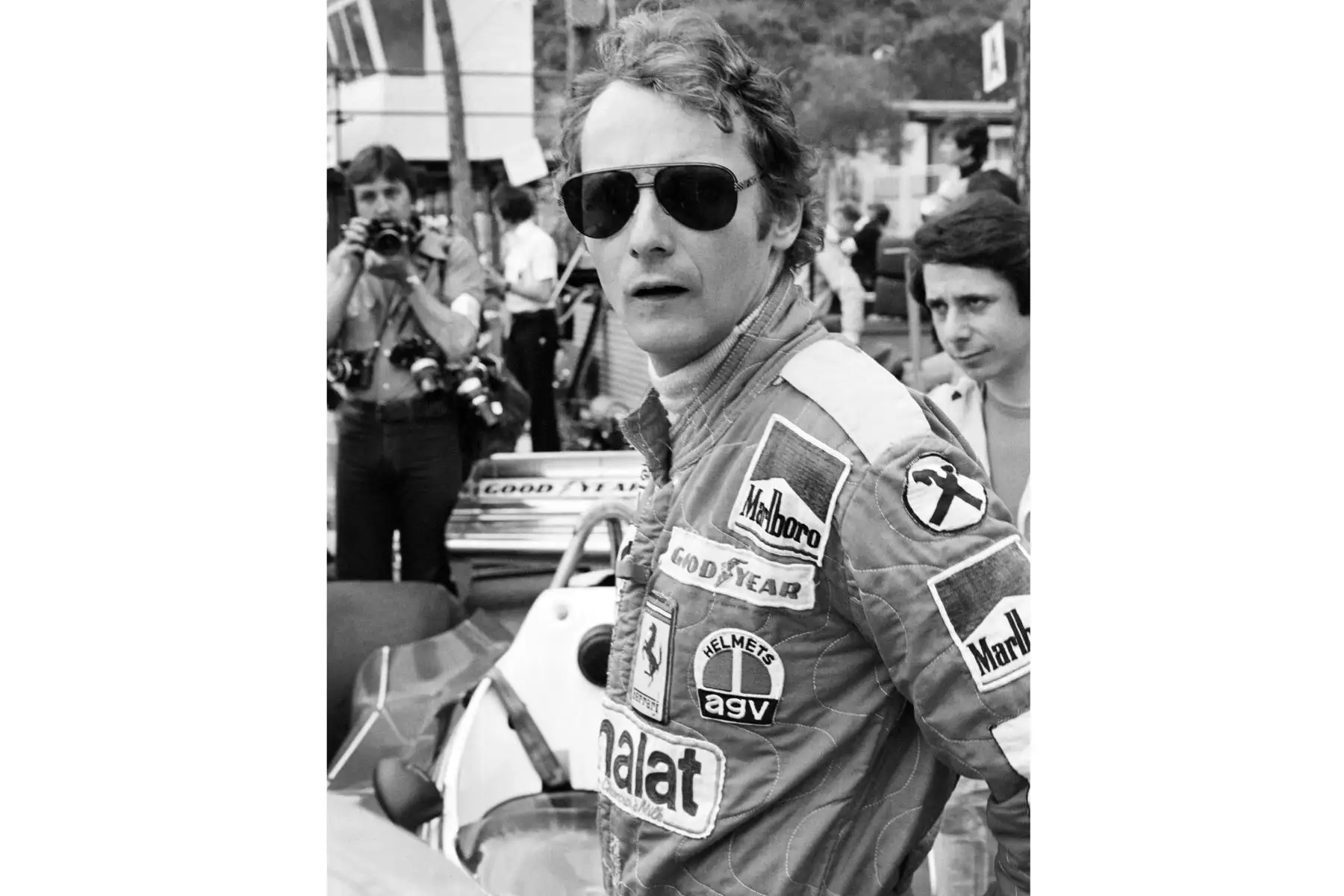 El piloto austriaco de Fórmula 1 de Ferrari y campeón del mundo, Niki Lauda, ​​en el circuito de Mónaco el 27 de mayo de 1976 durante una sesión de entrenamiento del 34º Gran Premio de Fórmula Uno. Foto: AFP