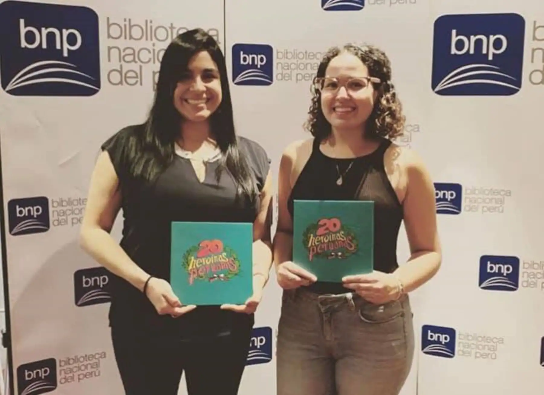 Ximena González y Eliana Carlín, impulsoras del proyecto 20 heroínas peruanas.