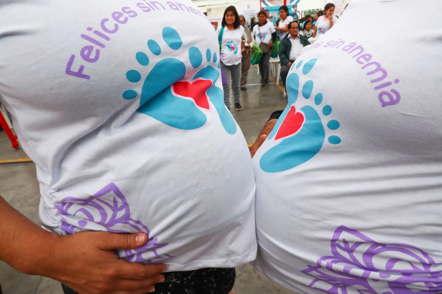 En el marco de la Semana Saludable, Segura y Voluntaria cerca de 200 gestantes se reúnen en la jornada informativa de cuidados preventivos y se realiza una demostración de parto. Foto: ANDINA/ Norman Córdova