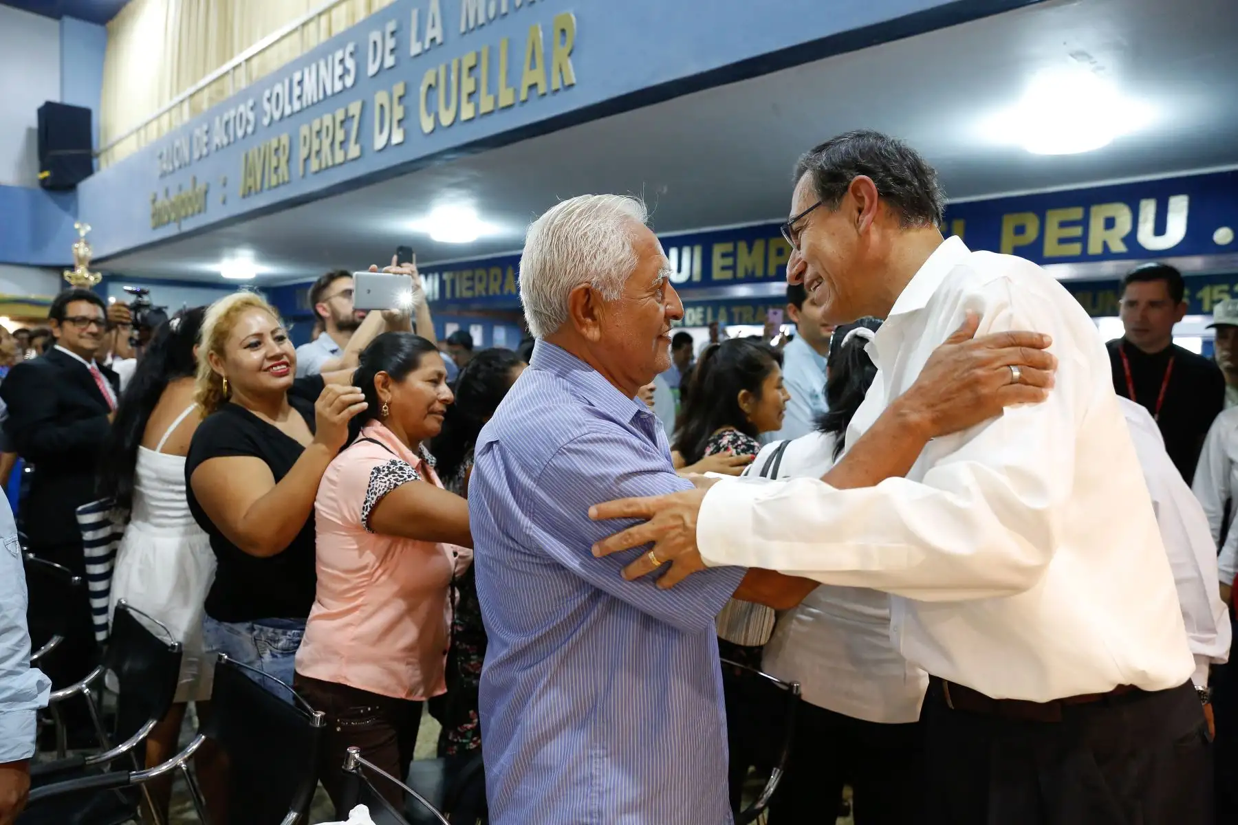 Jefe de Estado preside la ceremonia de suscripción del contrato de concesión de gas natural en la región Tumbes. Foto: ANDINA/ Prensa Presidencia