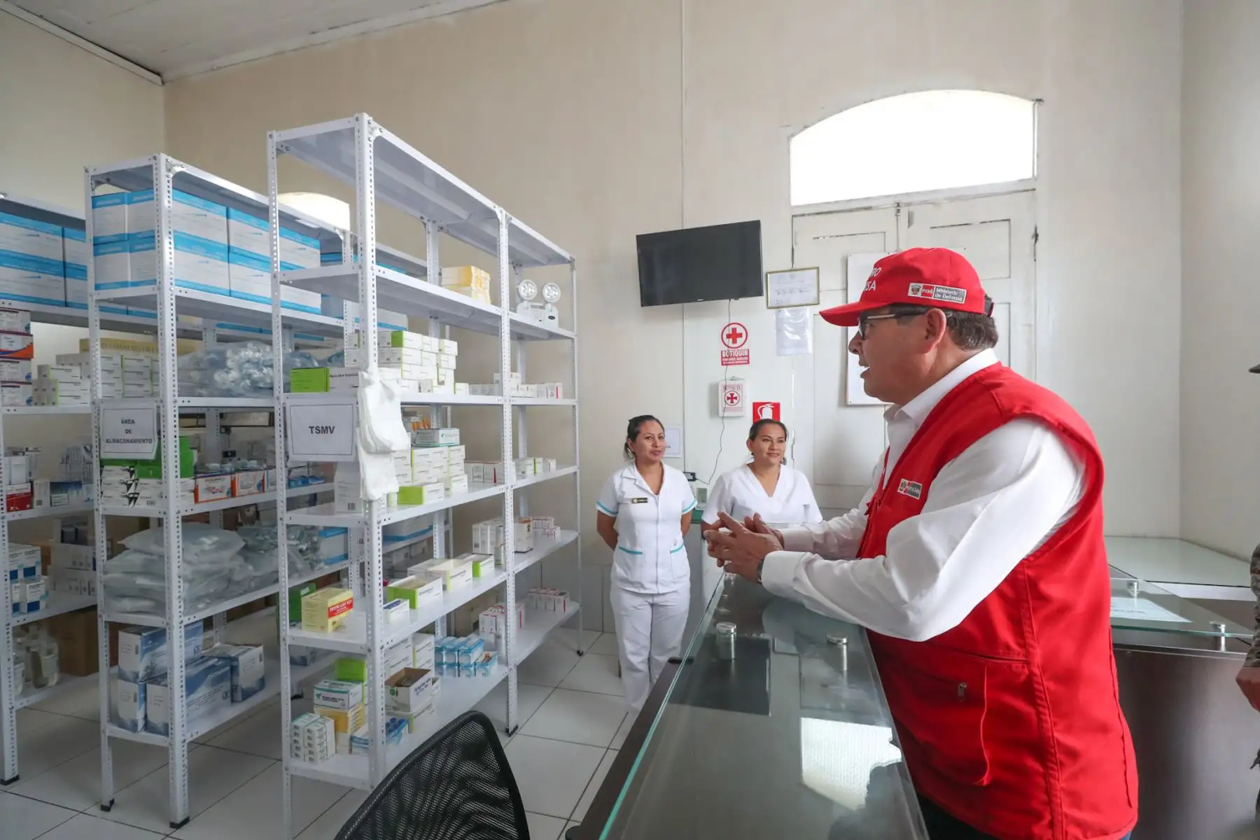 Ministro de Defensa José Huerta
inspeccionó bases militares en Iquitos 
Foto: ANDINA/MINDEF