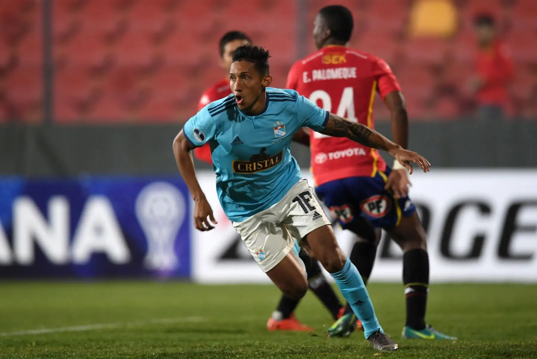 El futbolista de Sporting Cristal, Christofer Gonzales, celebra después de marcar contra la Unión Española de Chile durante su partido de fútbol de Copa Sudamericana.
Foto:AFP