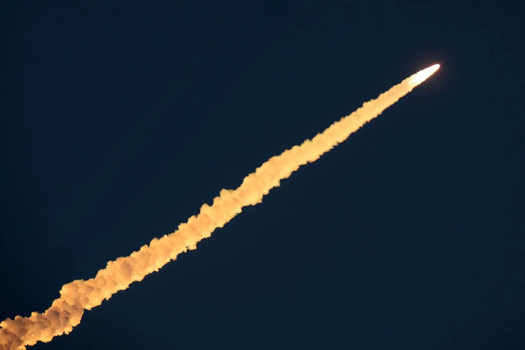 El Satélite Polar de la Organización de Investigación Espacial de la India es lanzado al espacio desde el centro espacial Satish dawan. Foto: AFP