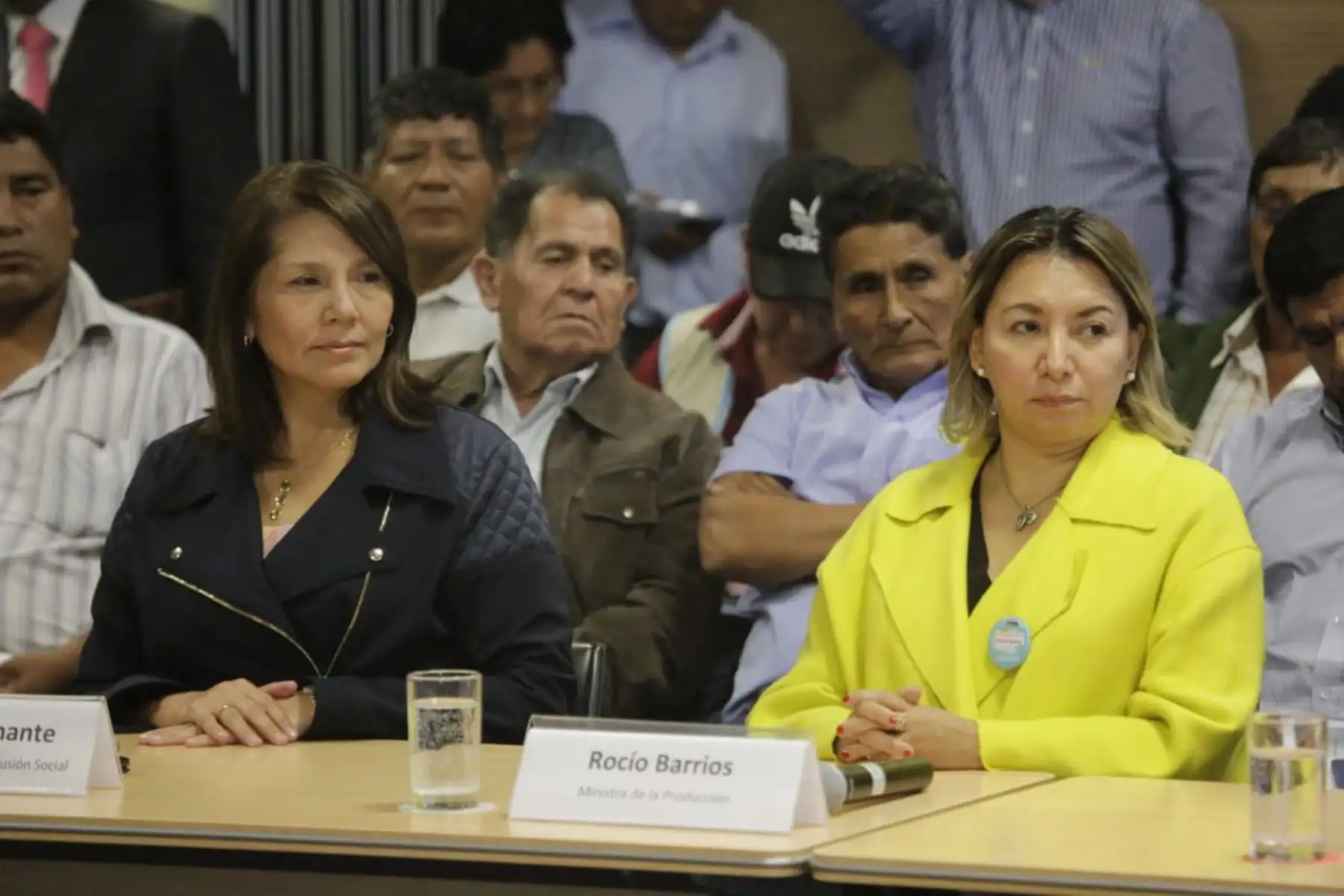 Presidente del Consejo de Ministros, Salvador del  Solar  presidió la instalación y firma del Acta de la "Mesa de Diálogo Multisectorial para el Análisis e Identificación de Alternativas de Solución a la Problemática del Sector Agrario".
Fotos: Andina/ PCM