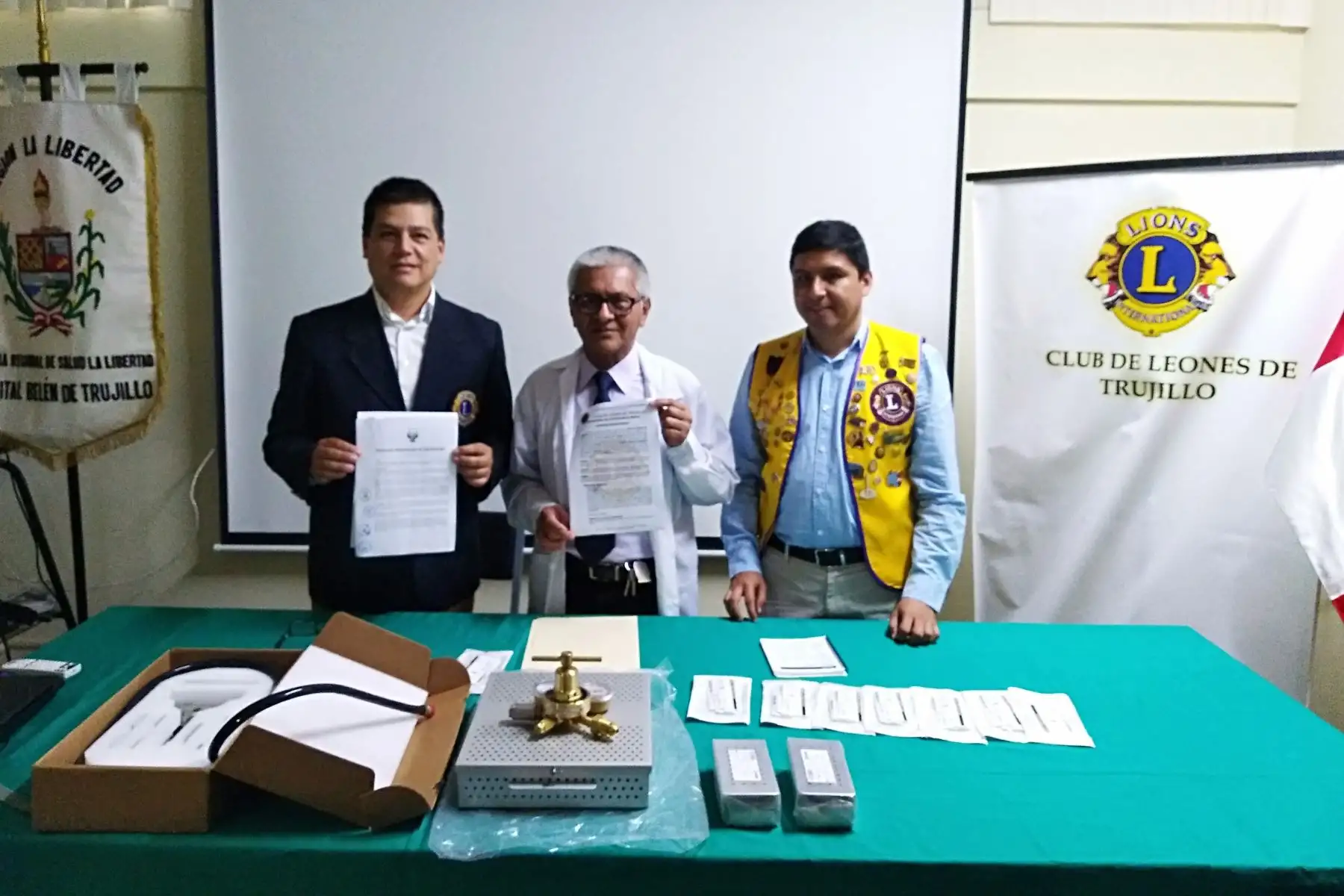 Donan equipo para tratar a pacientes quemados de hospital Belén de Trujillo. ANDINA/Luis Puell