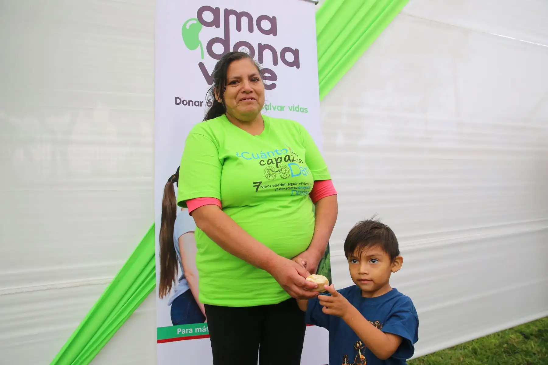 Día Nacional del Donante de Órganos y Tejidos, Enuentro entre familiares de donantes de órganos y receptores. Foto: ANDINA/Vidal Tarqui