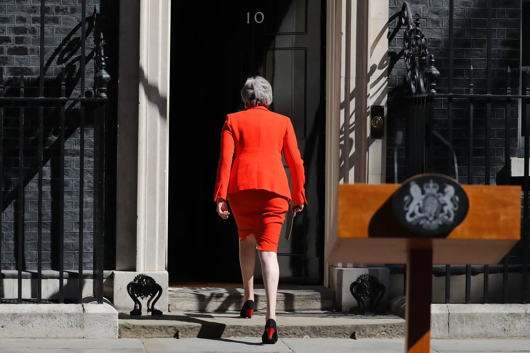 La primera ministra británica, Theresa May, anuncia su renuncia. Foto: AFP