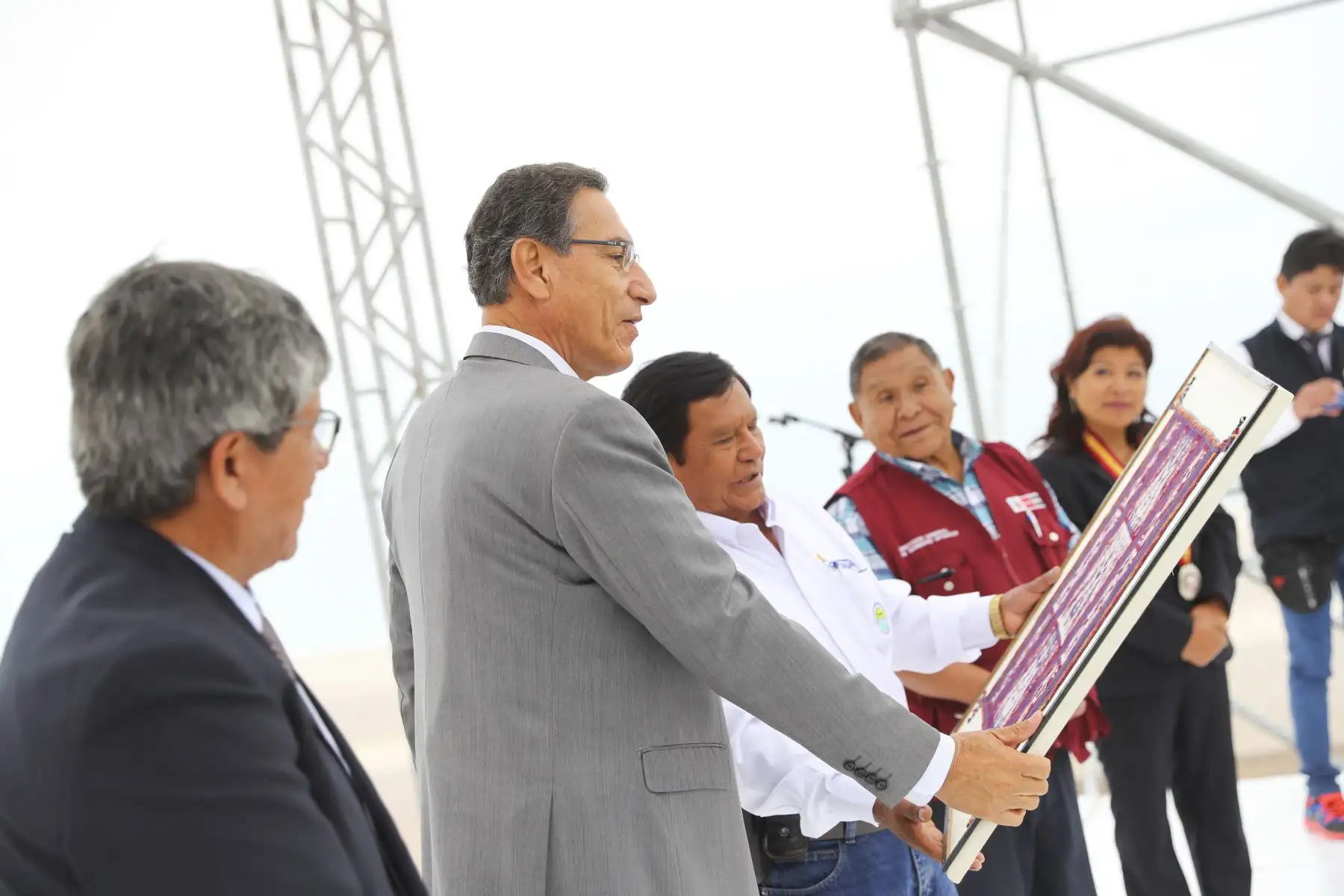 Jefe de Estado Martin Vizcarra anunció Proyecto de Rescate Arqueológico Lomas de Ilo, en el distrito El Algarrobal, en la provincia de Ilo, de la región Moquegua.Foto: ANDINA/Prensa Presidencia