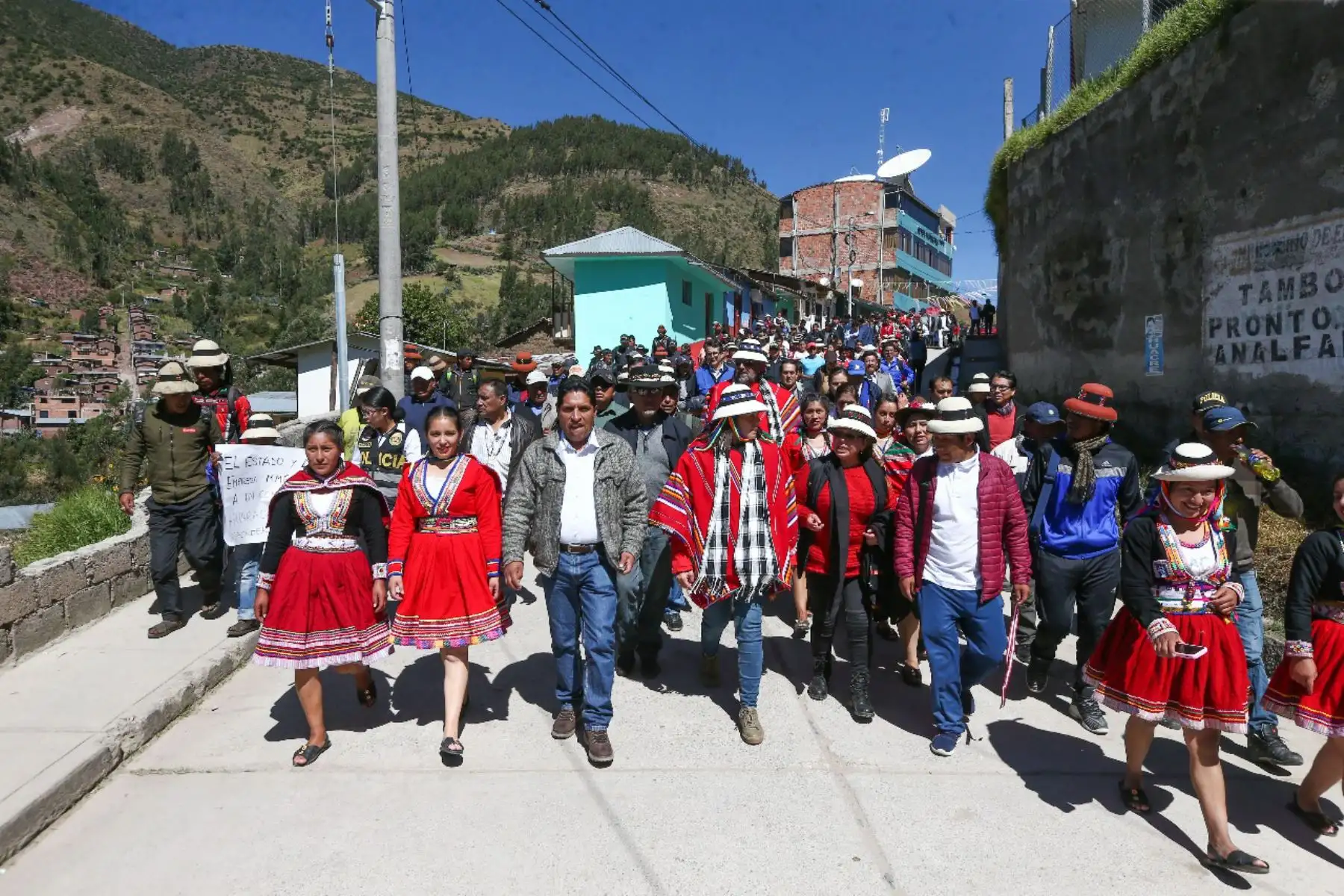 La ministra de Desarrollo e Inclusión Social, Paola Bustamante, instaló la Comisión Multisectorial “Espacio de diálogo y cumplimiento de compromisos para el desarrollo de la provincia de Cotabambas y del distrito de Progreso de la provincia de Grau, departamento de Apurímac”.Foto:ANDINA/MIDIS