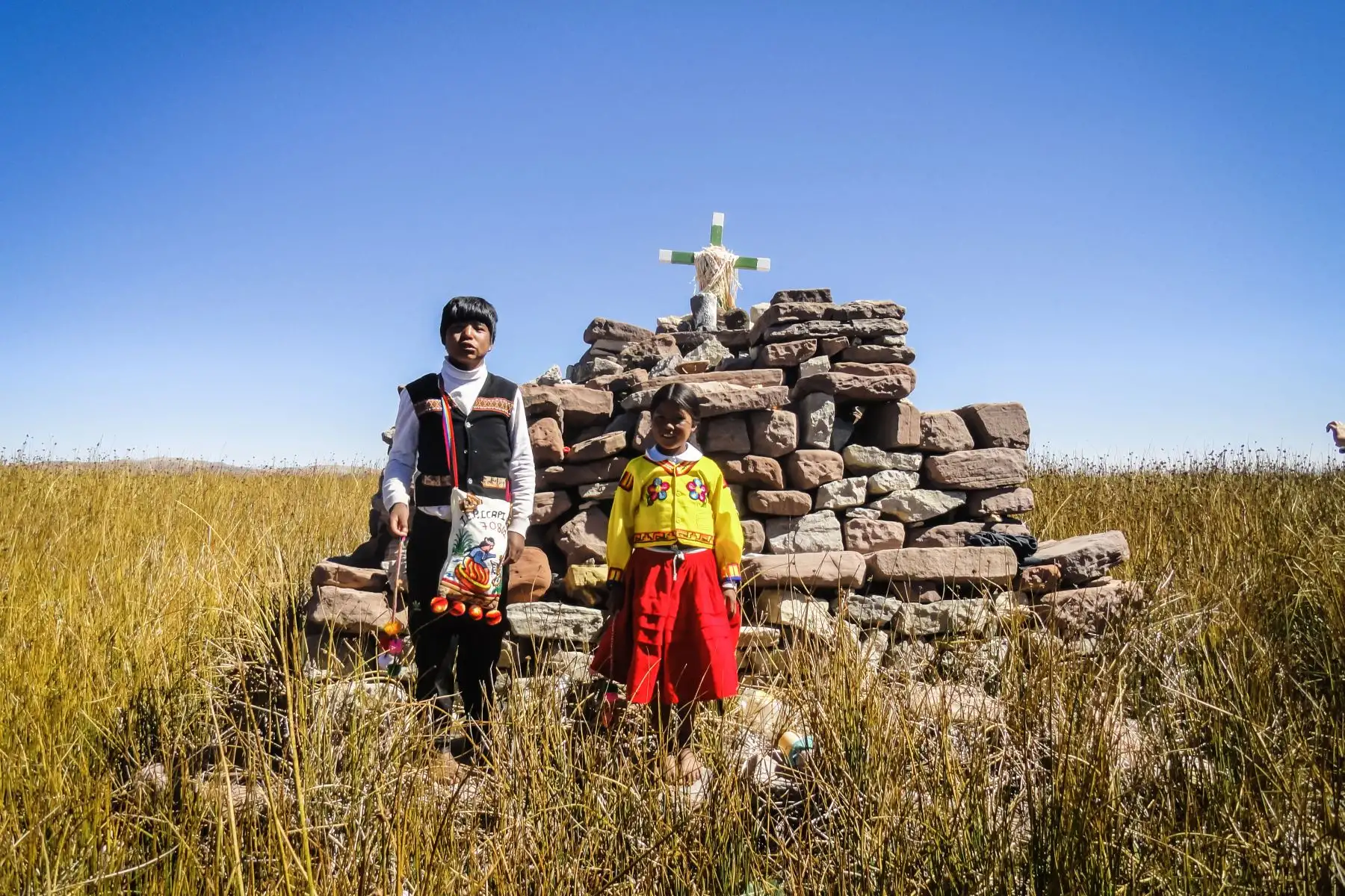 Niños, niñas y adolescentes del pueblo originario Uro fueron partícipes del  proyecto «Qhas Qot Zuñinaka» “las personas de agua y lago”, que tiene como objetivo revalorar sus costumbres a través de la fotografía.
Foto: ANDINA/Cortesía Colectivo HATUN ÑAKAJ
