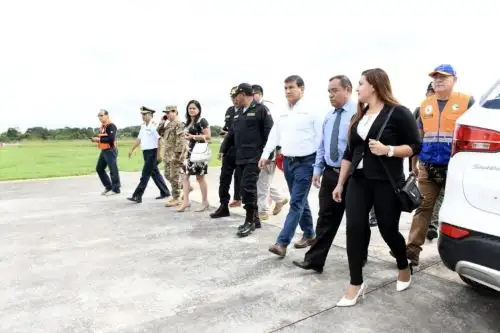 En cumplimiento de las instrucciones del presidente de la República, Martín Vizcarra, el ministro del Interior, Carlos Morán, llegó a Pucallpa, en la región Ucayali, para supervisar in situ los efectos del fuerte sismo registrado esta madrugada en la región Loreto.ANDINA/Difusión
