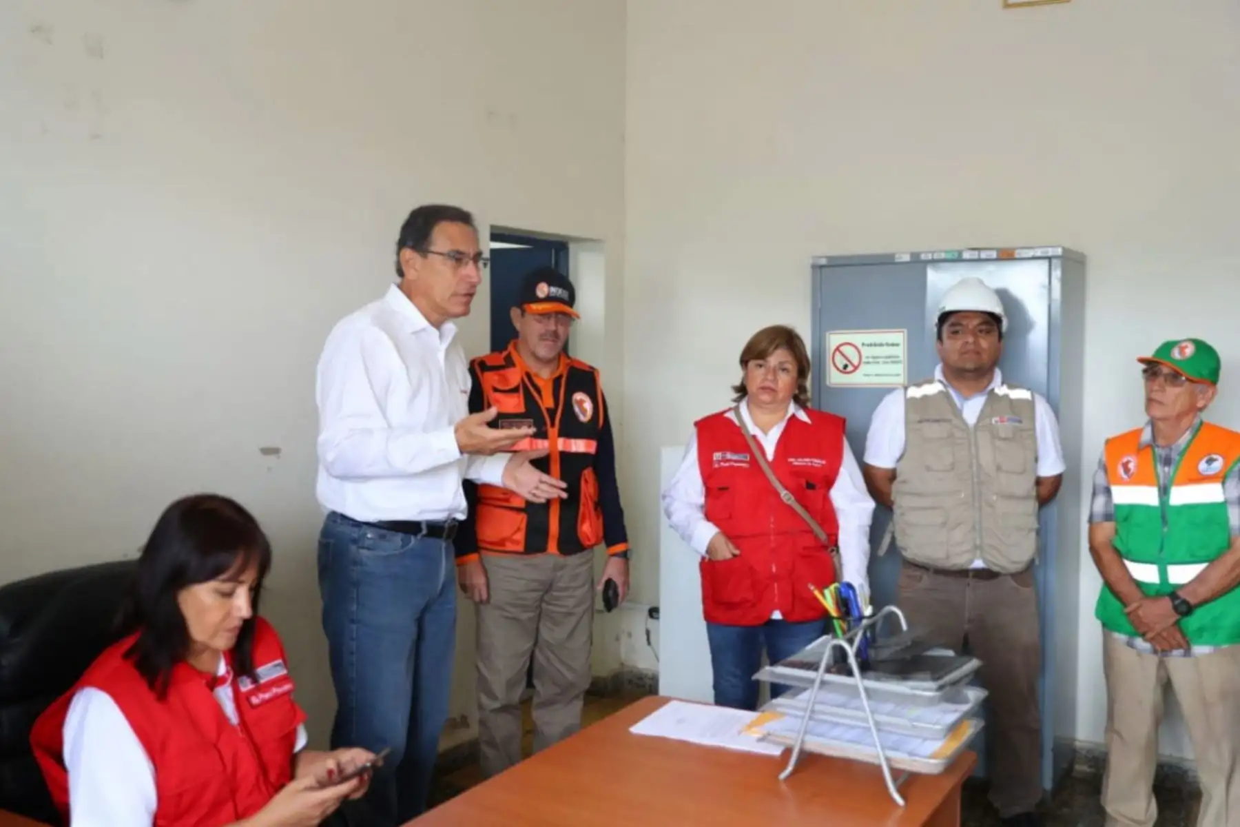 El presidente Martín Vizcarra llegó a Yurimaguas, donde verifica directamente la situación para la adopción de medidas urgentes frente a la emergencia. Foto: ANDINA/ Prensa Presidencia
