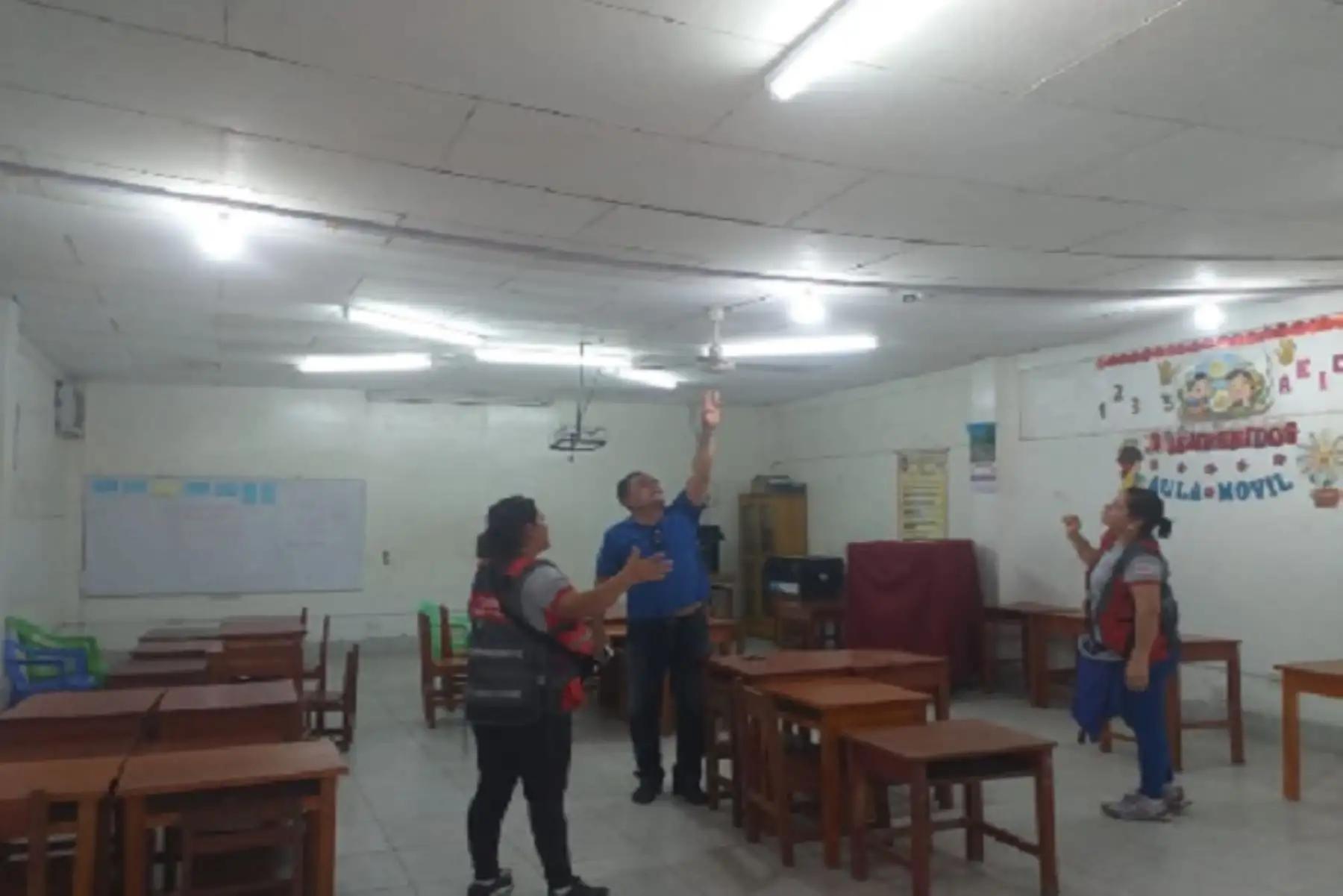 Hasta el momento se ha determinado que 6 colegios resultaron con daños y 26 resultaron afectados en su infraestructura como consecuencia del sismo de magnitud 8.0 que se registró esta madrugada en la región Loreto y se sintió en gran parte del norte del país y en la capital, informó la ministra de Educación, Flor Pablo Medina.
