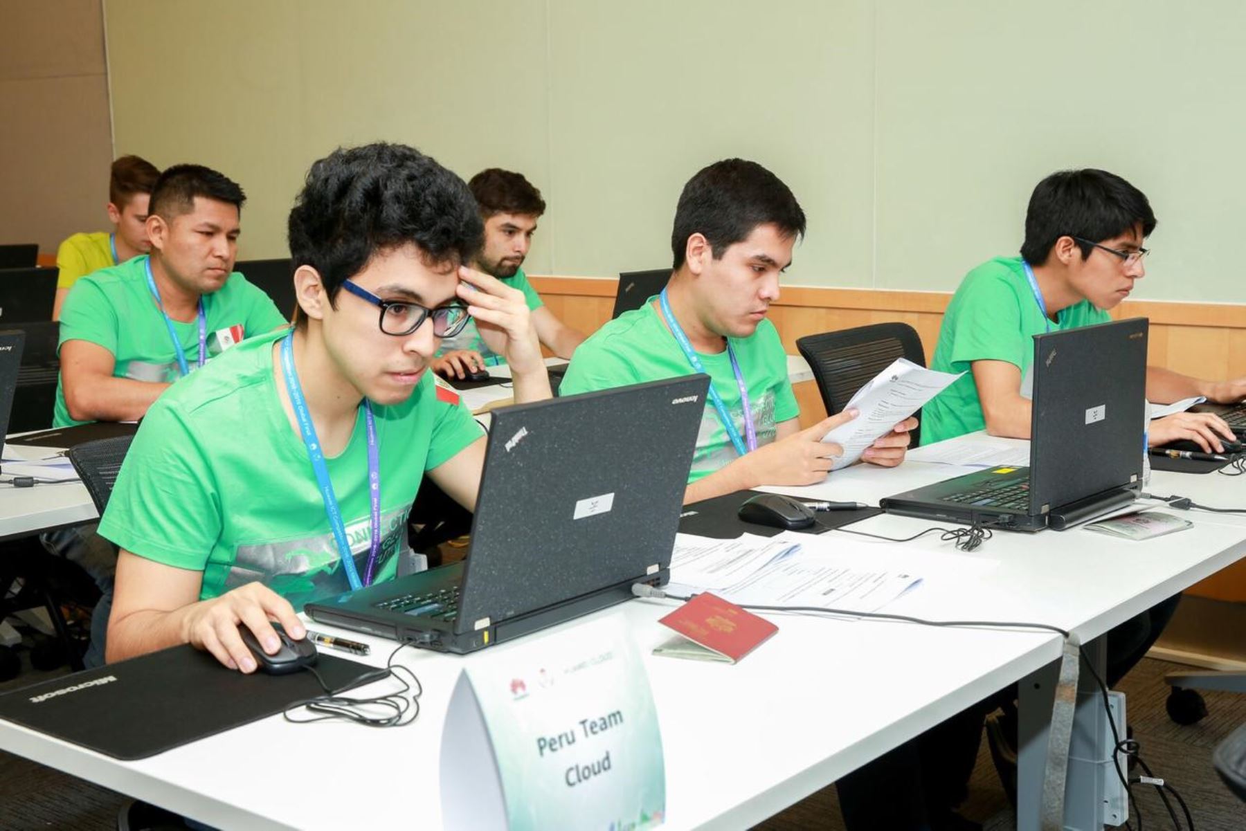 Estudiantes peruanos han participado de la edición nacional de los concursos Semillas para el futuro o el ICT Competition de la multinacional Huawei.  Foto: UNMSM
