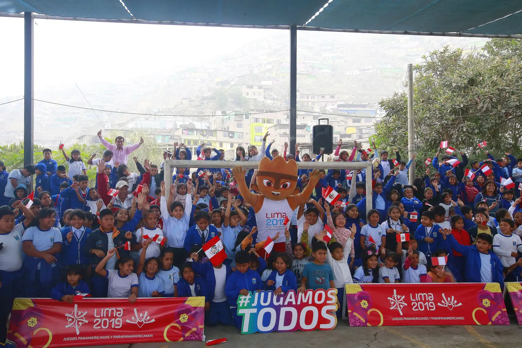 Campaña Soy Lima 2019 llega al colegio Santa Rosa Alta en Villa María del Triunfo
Foto: ANDINA/Héctor Vinces