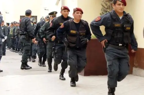 Al menos 2,000 efectivos policiales brindarán seguridad a los asistentes a Perumin 34 Convención Minera, que se desarrollará en la ciudad de Arequipa desde hoy lunes 16 al 20 de setiembre en el Centro de Convenciones de Cerro Juli.ANDINA/Difusión