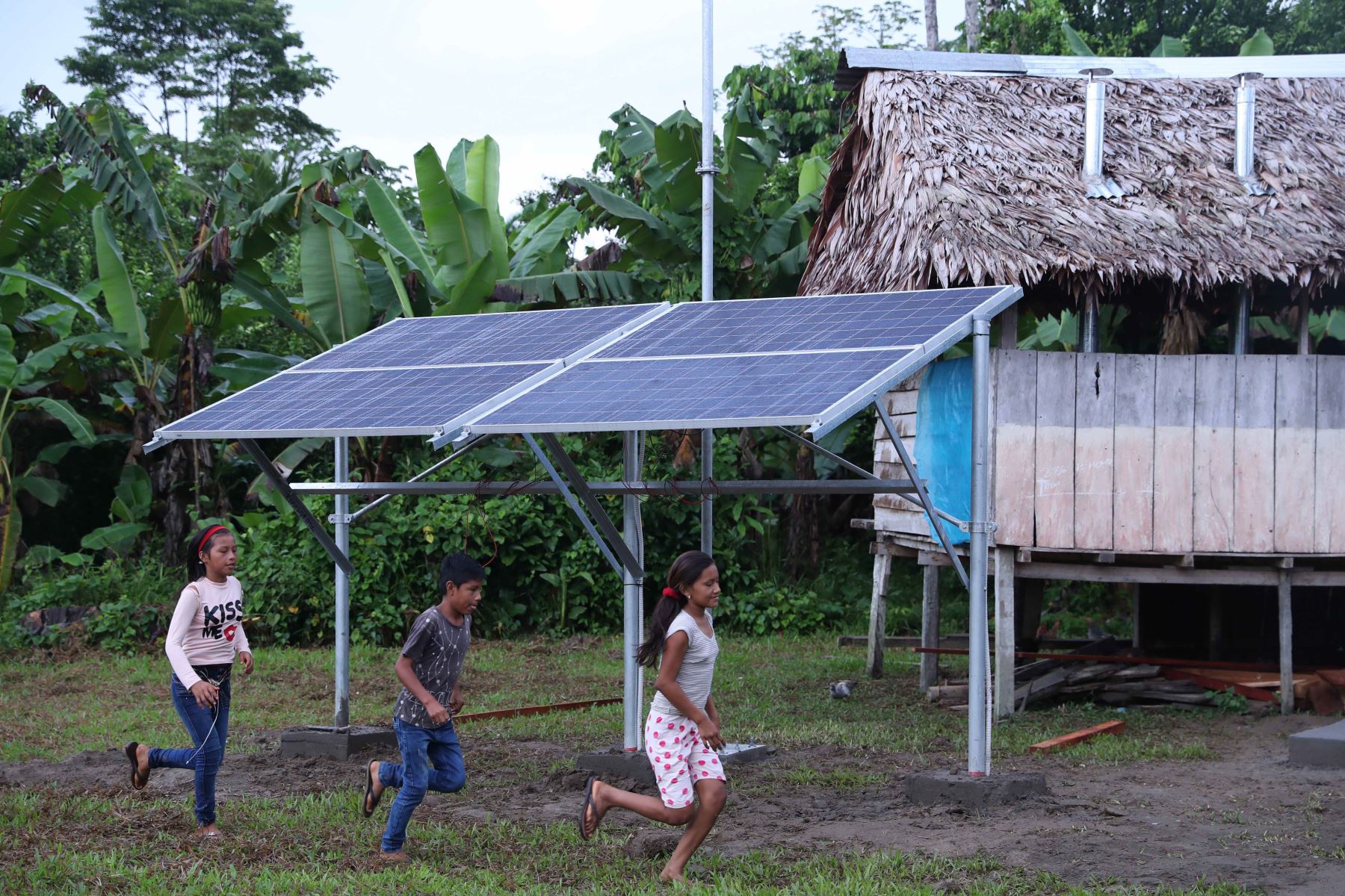 Loreto tiene potencial para desarrollar proyectos de generación con energía solar, afirma el Ministerio de Energía y Minas. ANDINA/Difusión