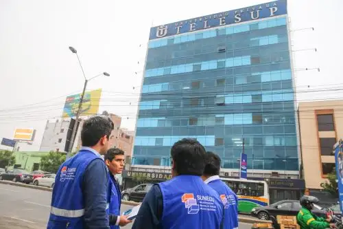 La Sunedu negó el licenciamiento institucional a la Universidad Privada Telesup, que atiende a más de 20 mil estudiantes, debido a que incumple las condiciones básicas de calidad establecidas en la Ley Universitaria. Foto: ANDINA/Vidal Tarqui