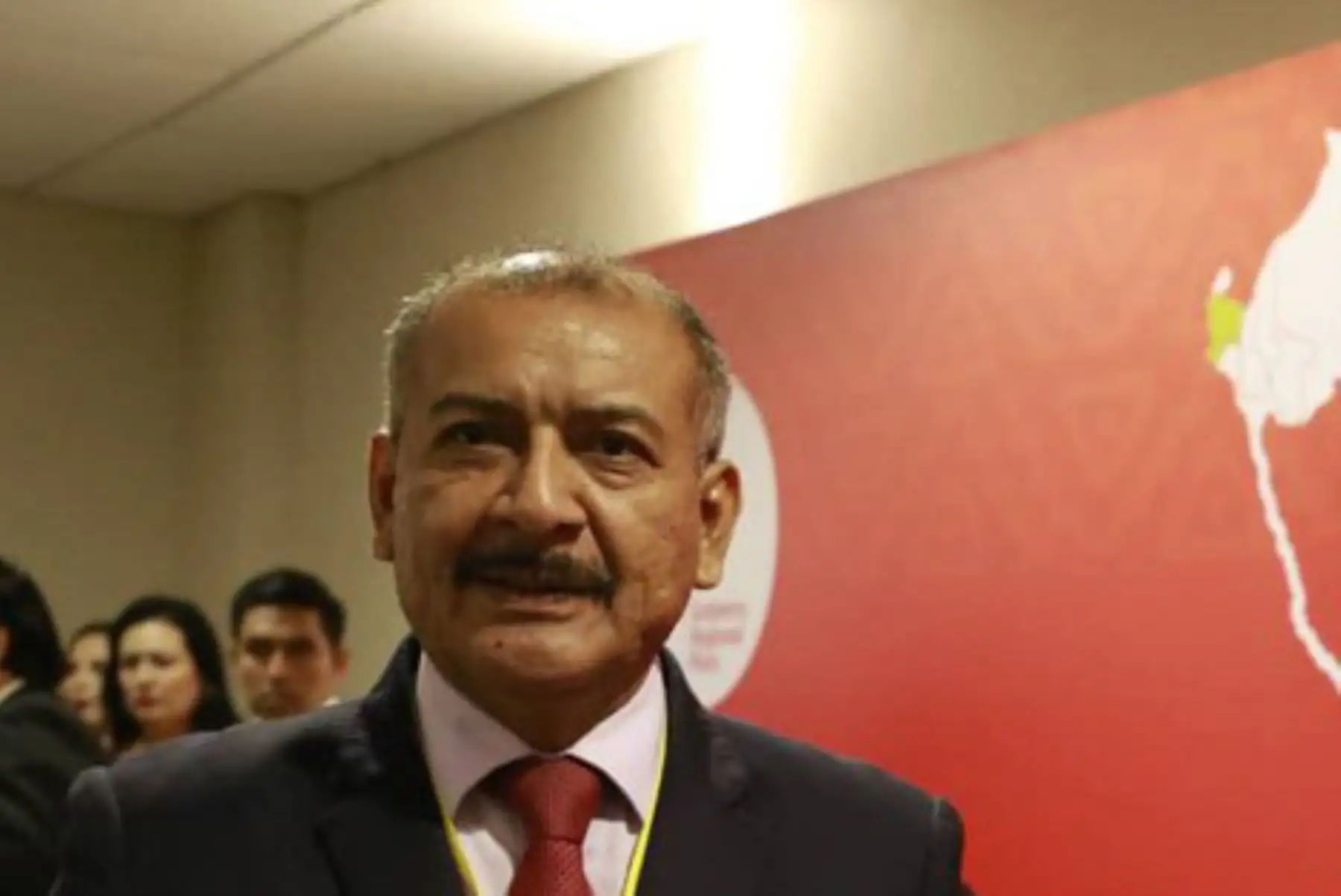 Cuestión de confianza: gobernador de Piura sostiene que reforma política es necesaria
