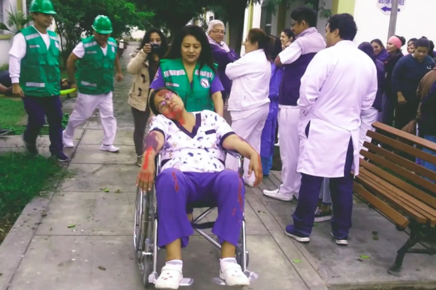 Simulacro de sismo en el Hospital Hermilio Valdizan. Foto: ANDINA/ Norman Córdova