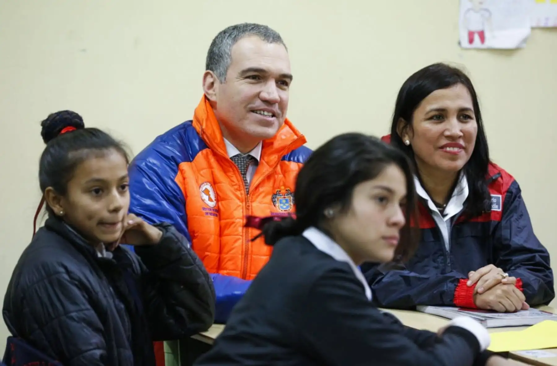 El presidente del Consejo de Ministros, Salvador del Solar, participa del Simulacro nacional de Sismo en la institución educativa Ricardo Palma. Foto: ANDINA/ PCM