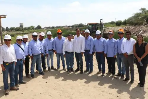 Director ejecutivo de la ARCC, Nelson Chui, junto con autoridades de Piura supervisa avances en obras de reconstrucción con cambios.