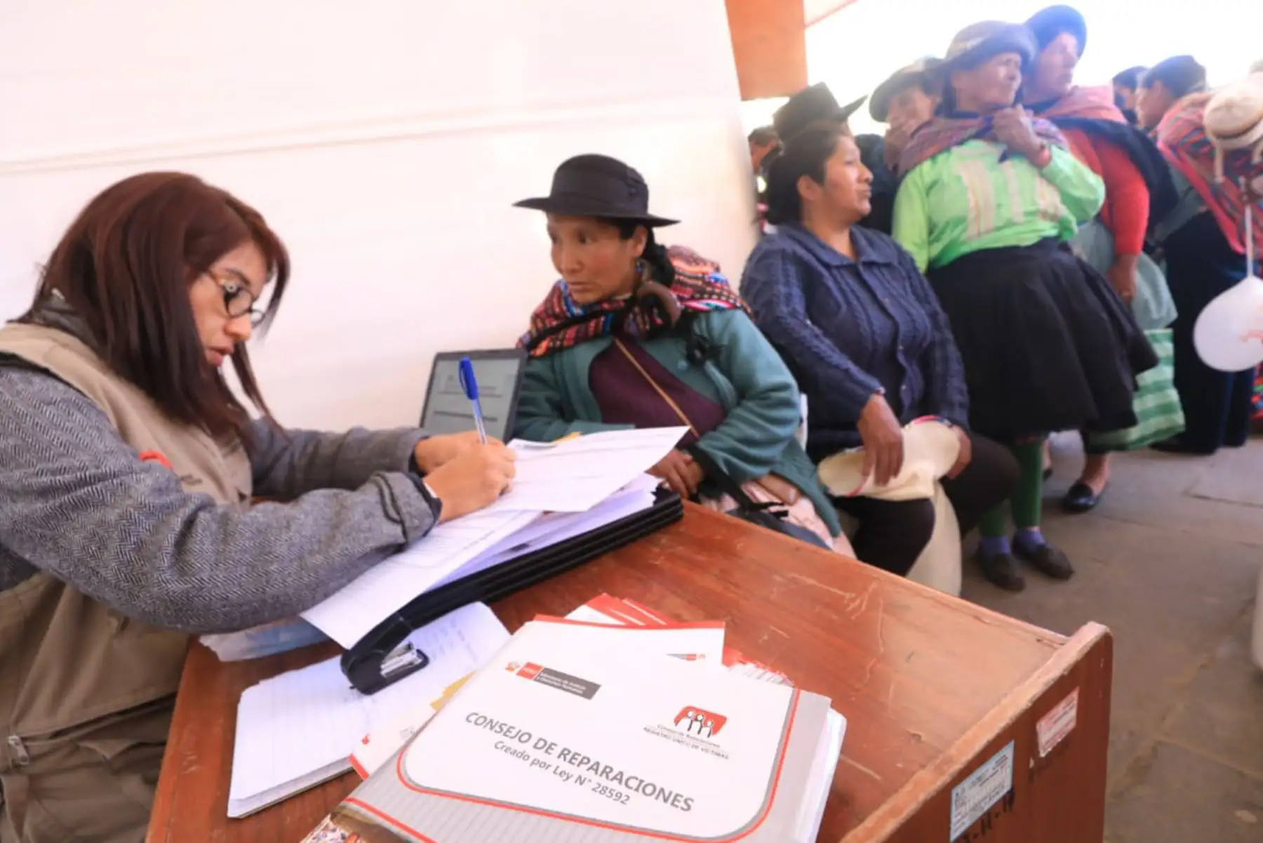 Huancavelica: “Caravana de la Justicia” brindó más de 40 servicios públicos a ciudadanos