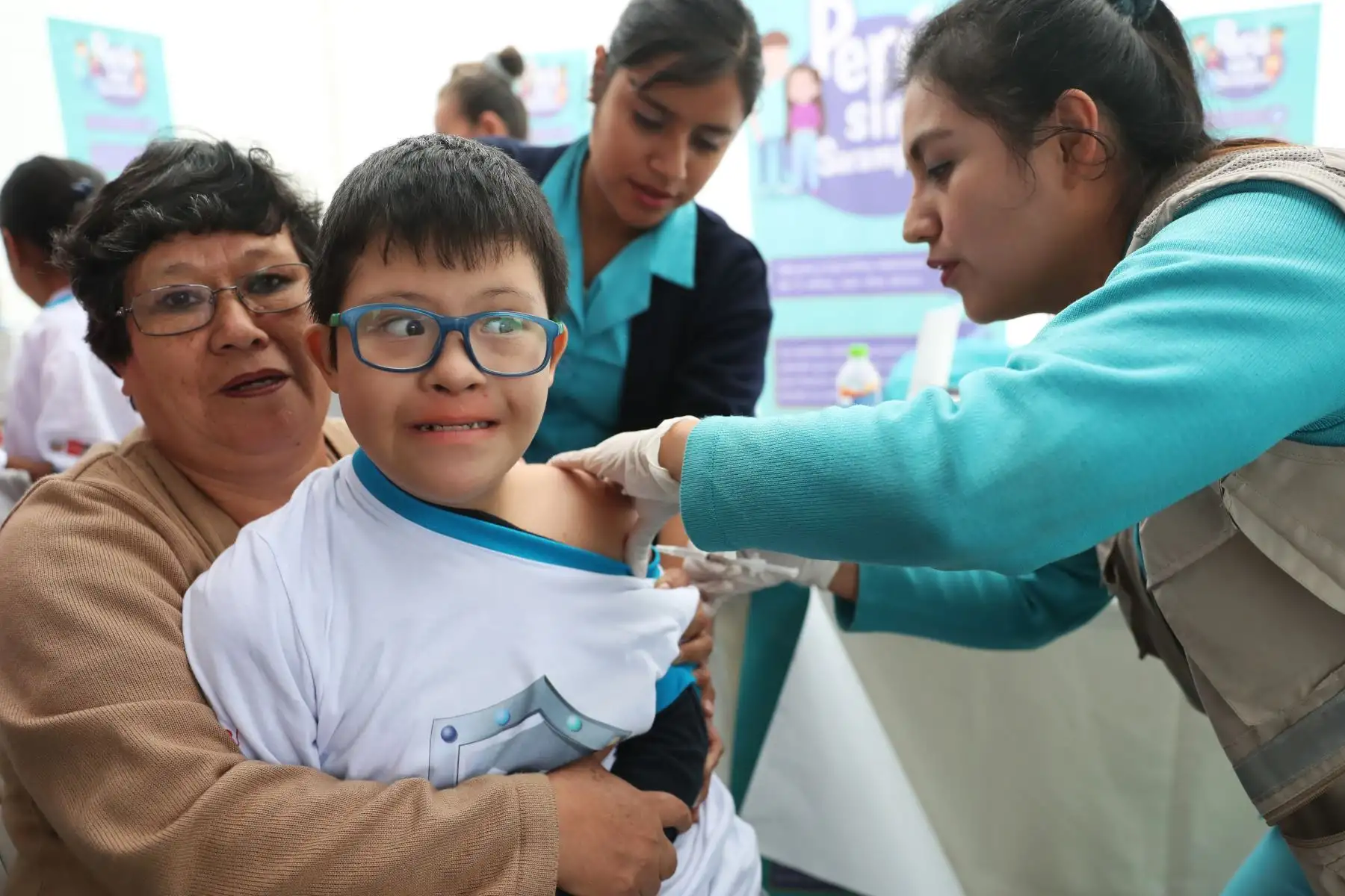 La campaña también contó con vacunación contra la sarampión e influenza. Foto: ANDINA/Melina Mejía