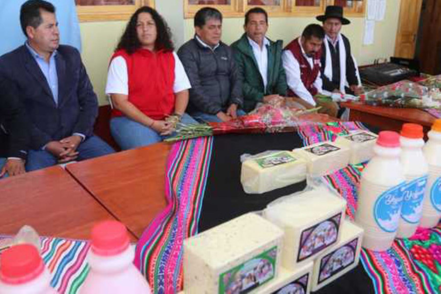 Ministra de Agricultura y Riego, Fabiola Muñoz, participa en actividades por el Día Mundial de la Leche, en la región Ayacucho