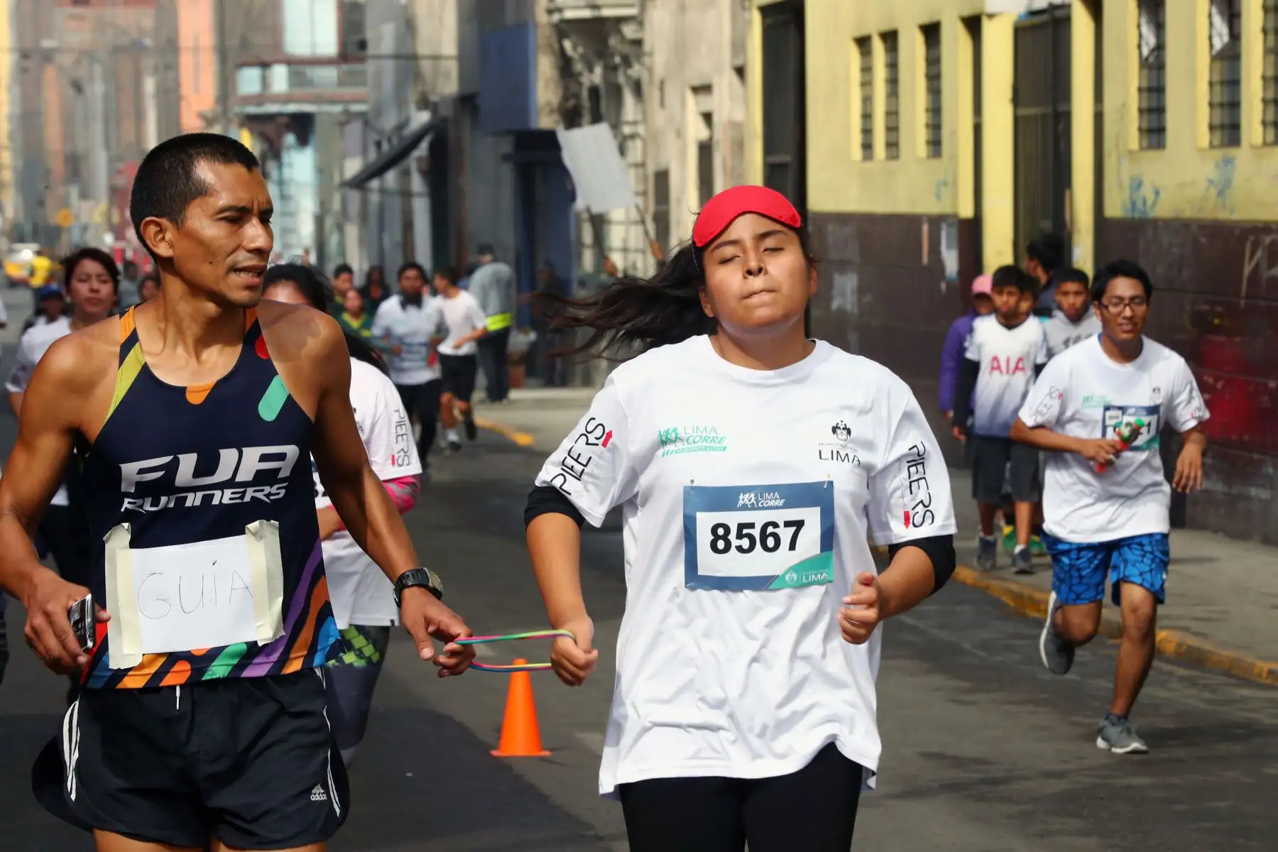 El programa municipal Lima Corre organizo, por primera vez, la carrera 5K en la zona de Barrios Altos para impulsar el deporte de manera descentralizada en la ciudad capital.Foto: ANDINA/Norman Córdova El programa municipal Lima Corre organizo, por primera vez, la carrera 5K en la zona de Barrios Altos para impulsar el deporte de manera descentralizada en la ciudad capital.Foto: ANDINA/Norman Córdova