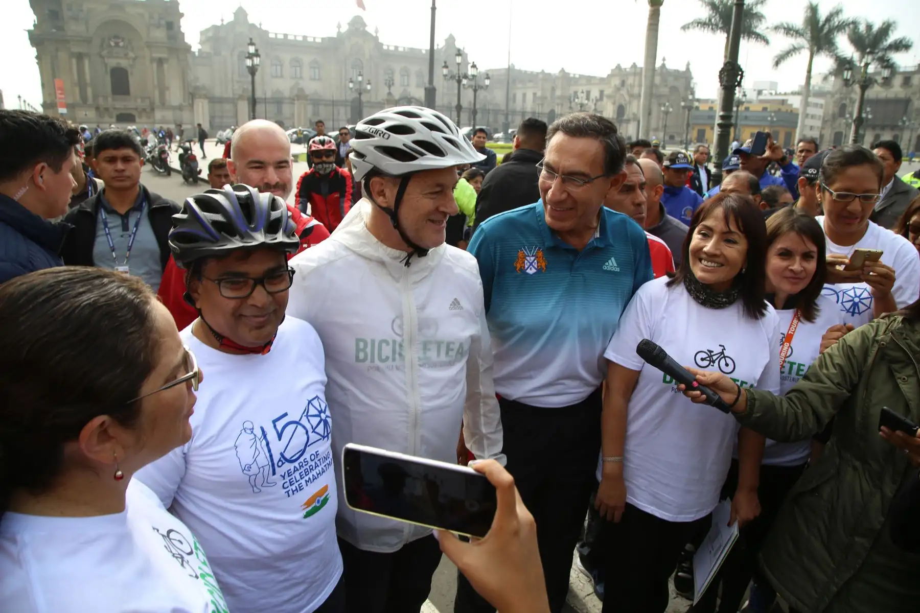 Presidente Vizcarra participa junto a ministras del Ambiente y Transportes en la bicicleteada por un transporte sostenible.
Foto: ANDINA/MINAM