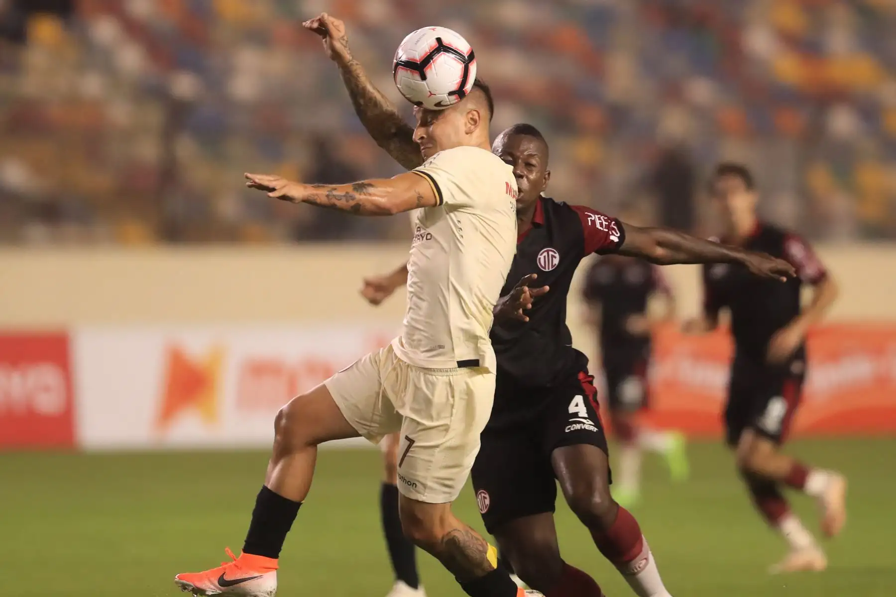 Universitario venció 2-1 a UTC en el Monumental de Ate

Foto: ANDINA/Juan Carlos Guzmán Negrini.