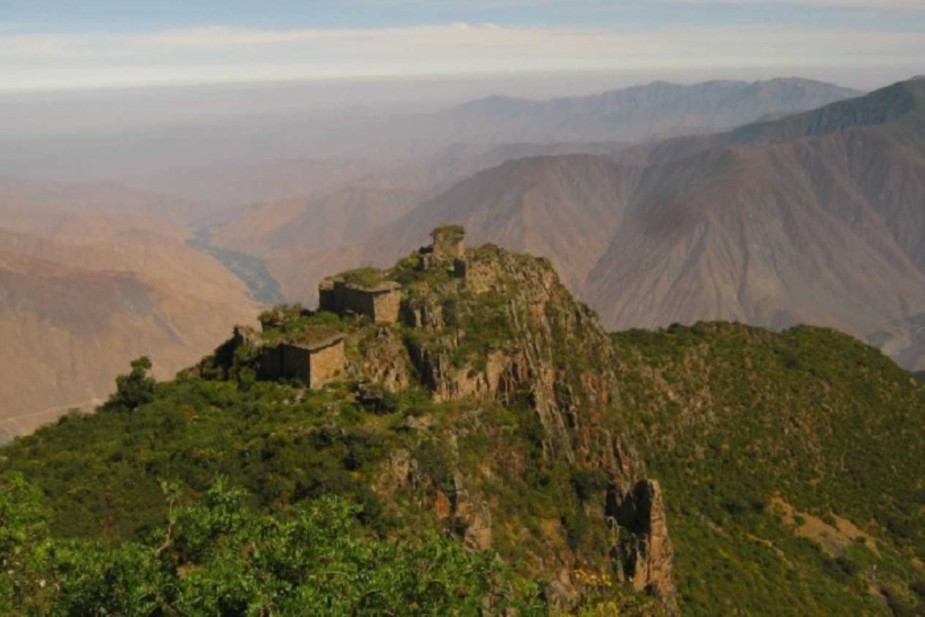 Con una nutrida programación cultural, el sitio arqueológico Rupac, denominado el Machu Picchu limeño y ubicado en el distrito de Atavillos Bajo, en la provincia de Huaral, celebra sus 20 años de haber sido declarado Patrimonio Cultural de la Nación. Las actividades festivas se realizarán del 13 al 21 de junio.
