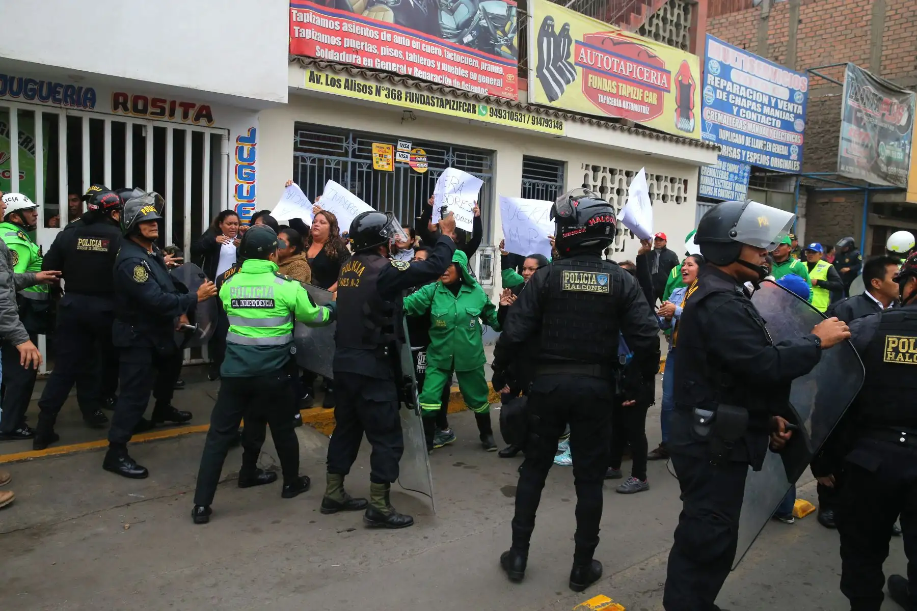 Serenos de San Martín de Porres e Independencia se enfrentan por límites. Foto: ANDINA/ Vidal Tarqui